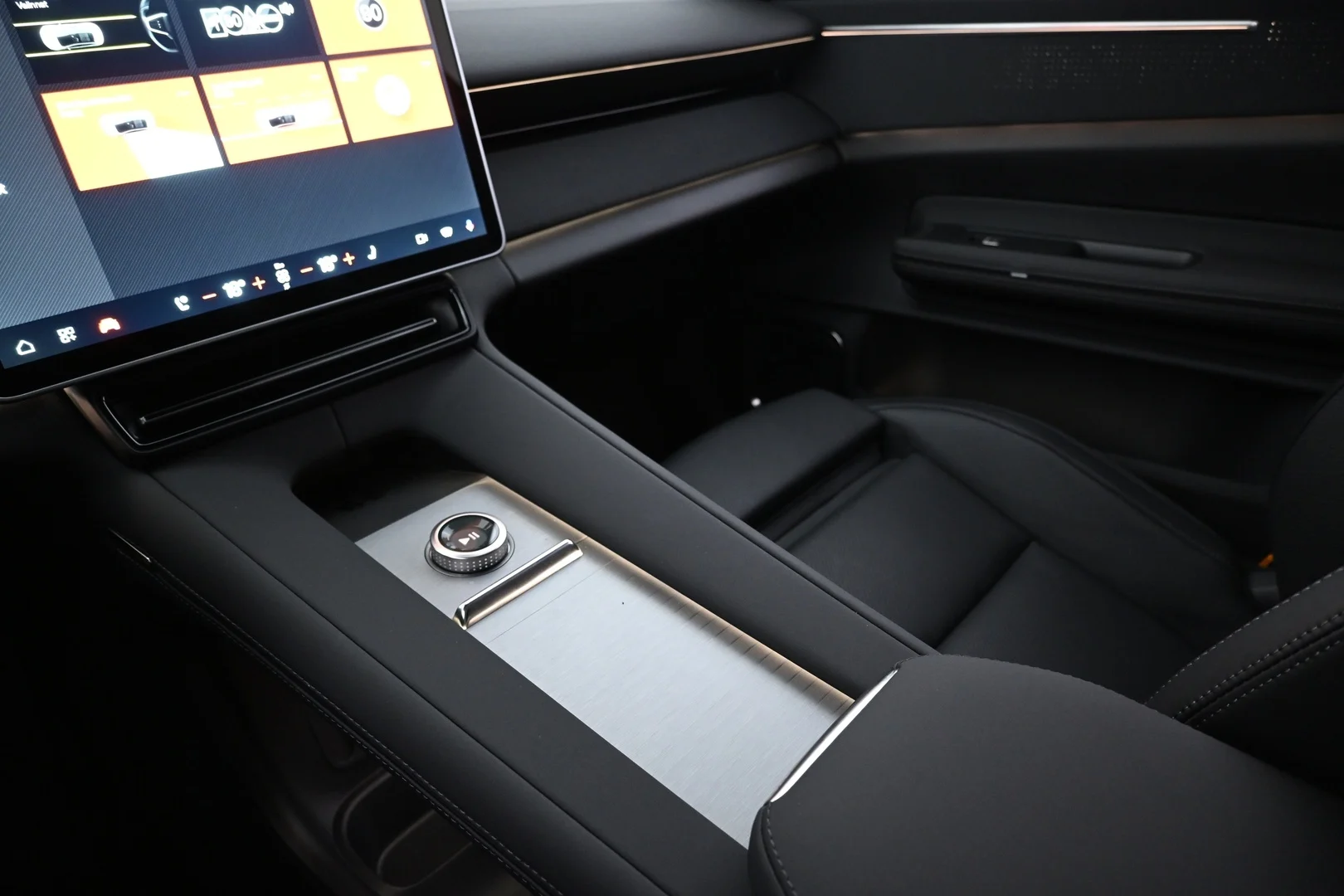 Car Image - 3eeOwNfa5WTvGSROg4BX4J