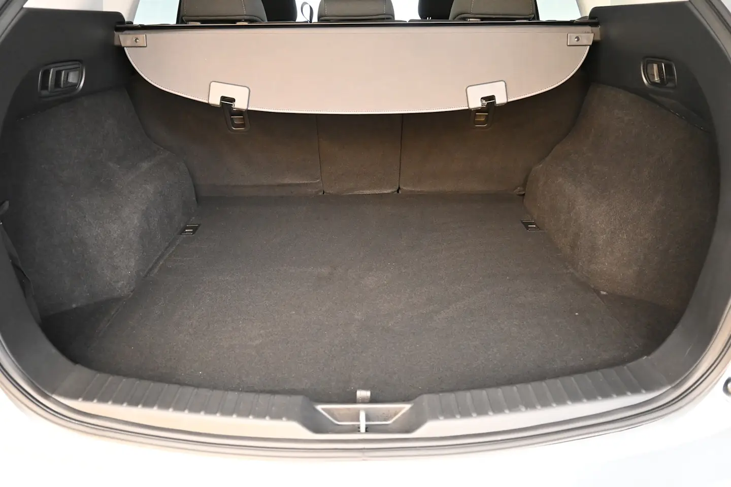 Car Image - 2UvPyFngpEQYrlTzjULitV