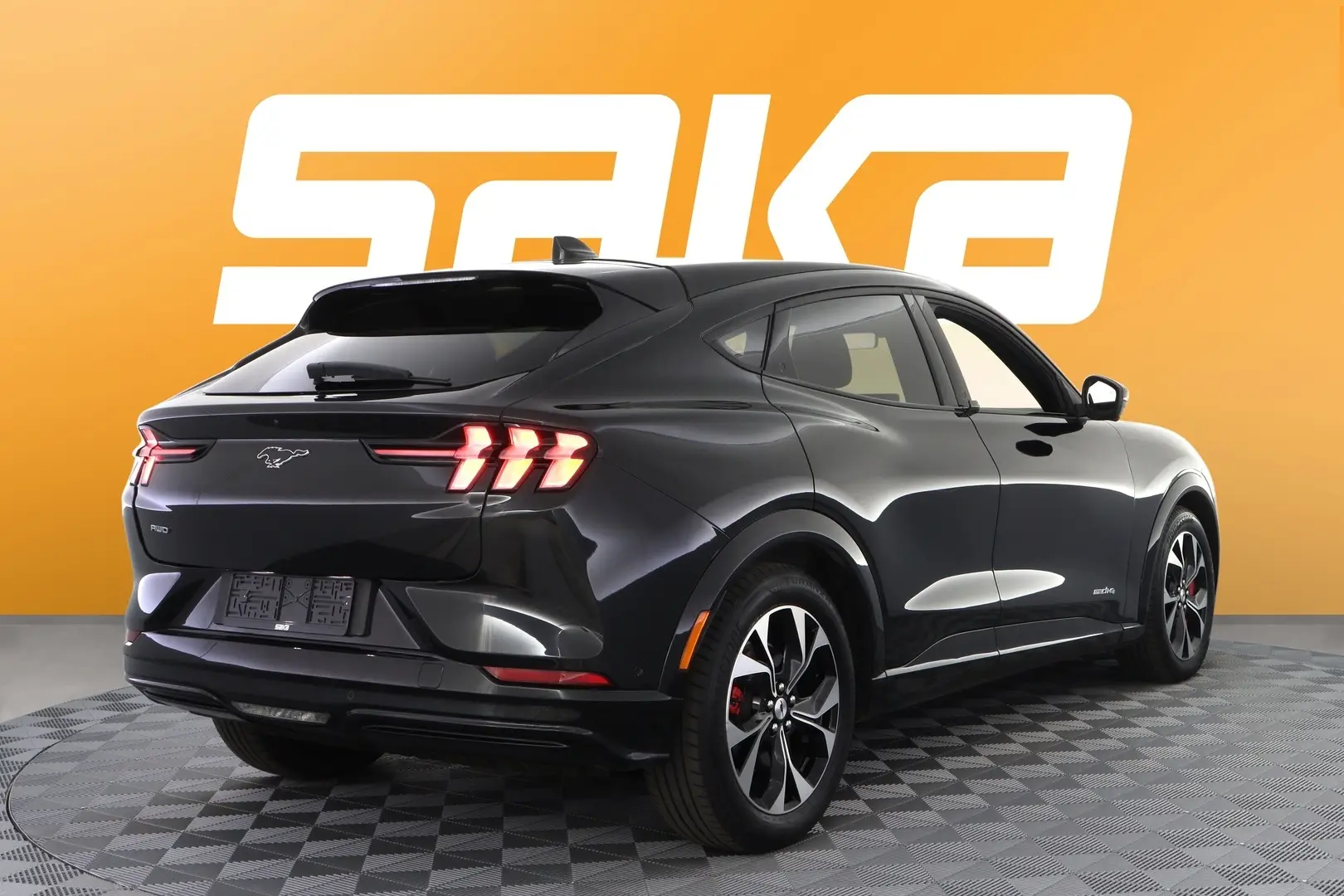 Car Image - 5ZU25Ch1TTxyNCcEBVAnFB