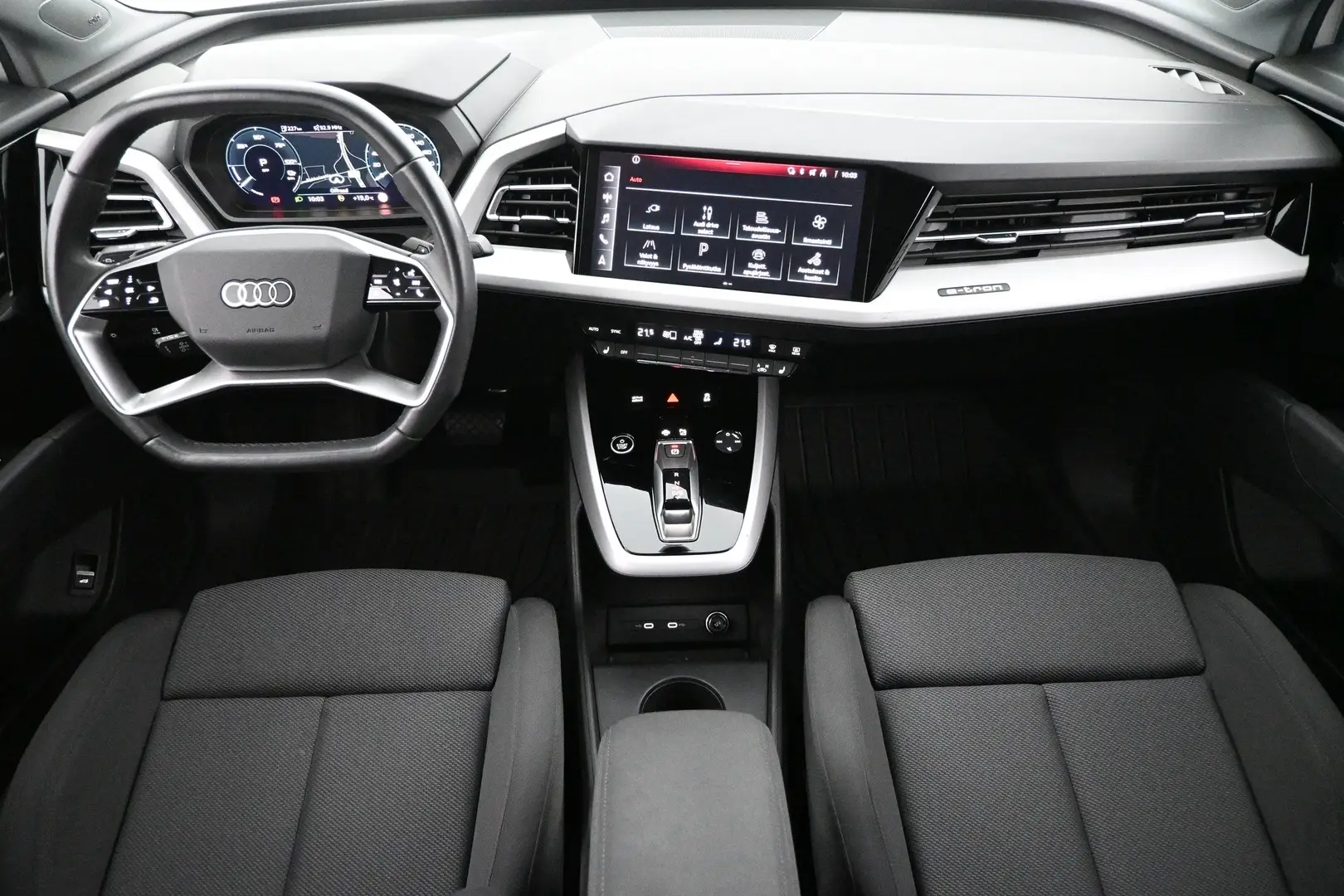 Car Image - DvZBINyq8JNIeirTfnZka