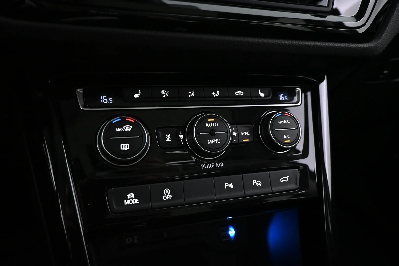 Car Image - aIotCidU2xQPXUOSru4Un