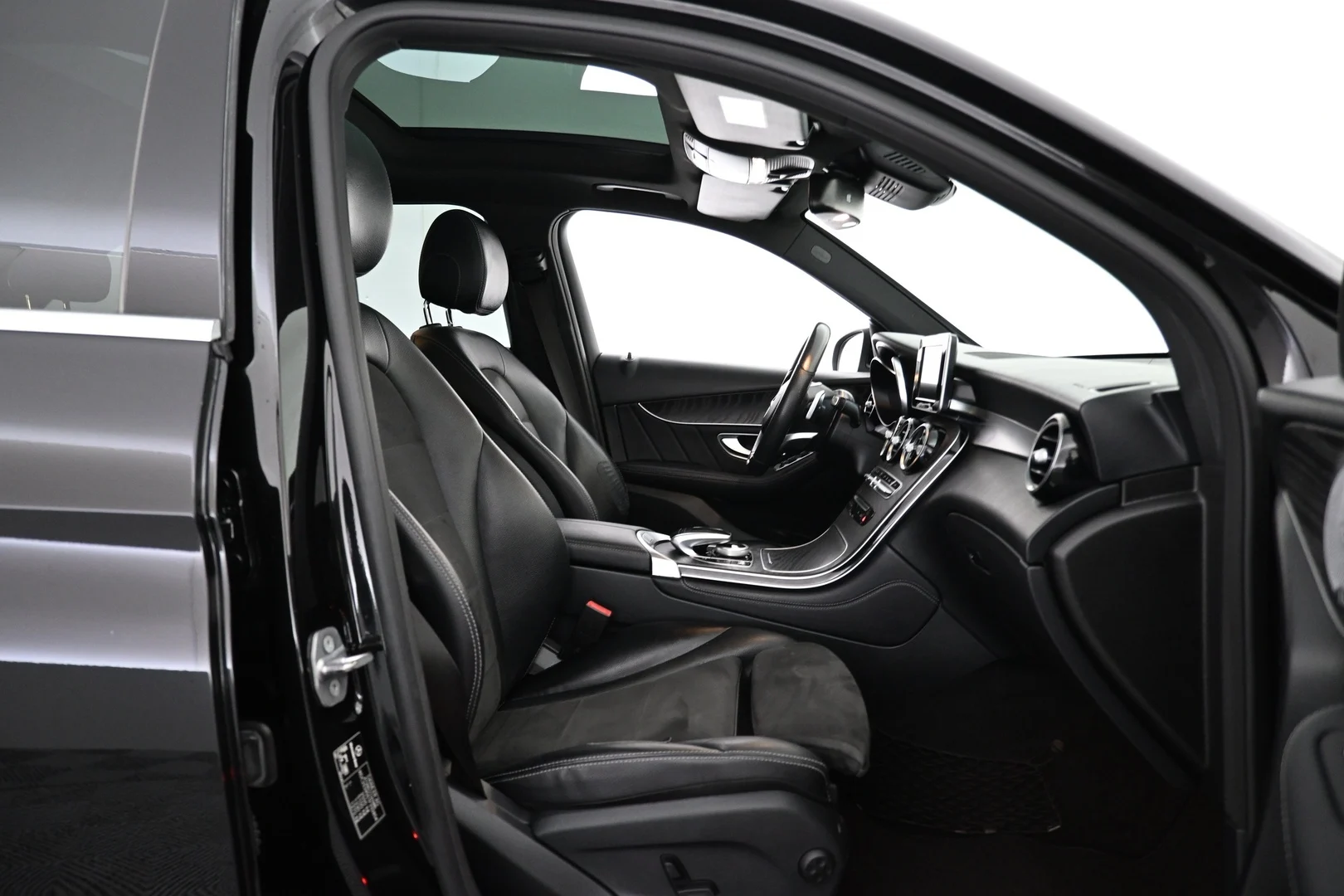 Car Image - 2OgfoTTBrKO9u5mjUTygZt