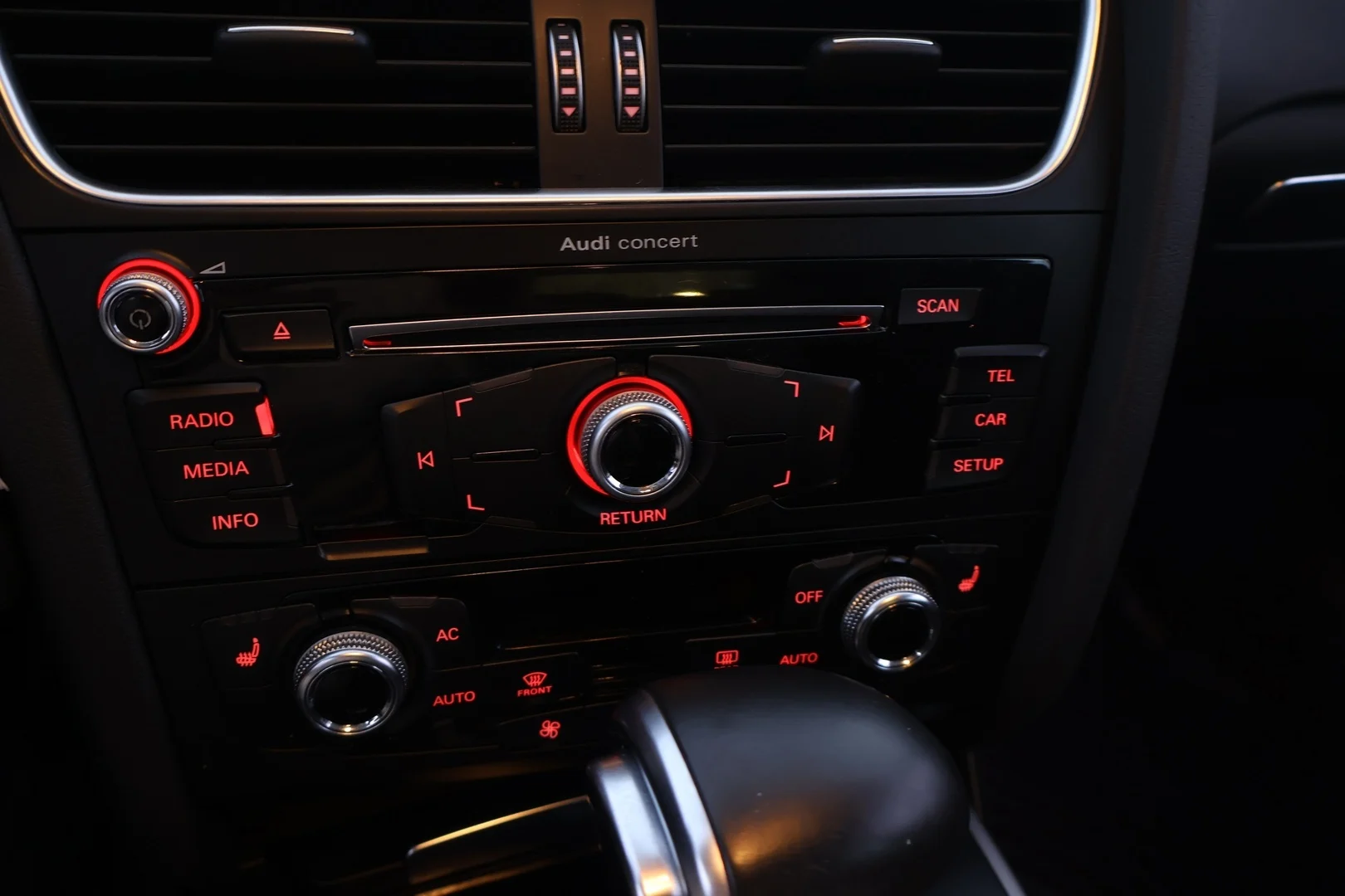 Car Image - scaeU4us1dGkNMtWL3vbn