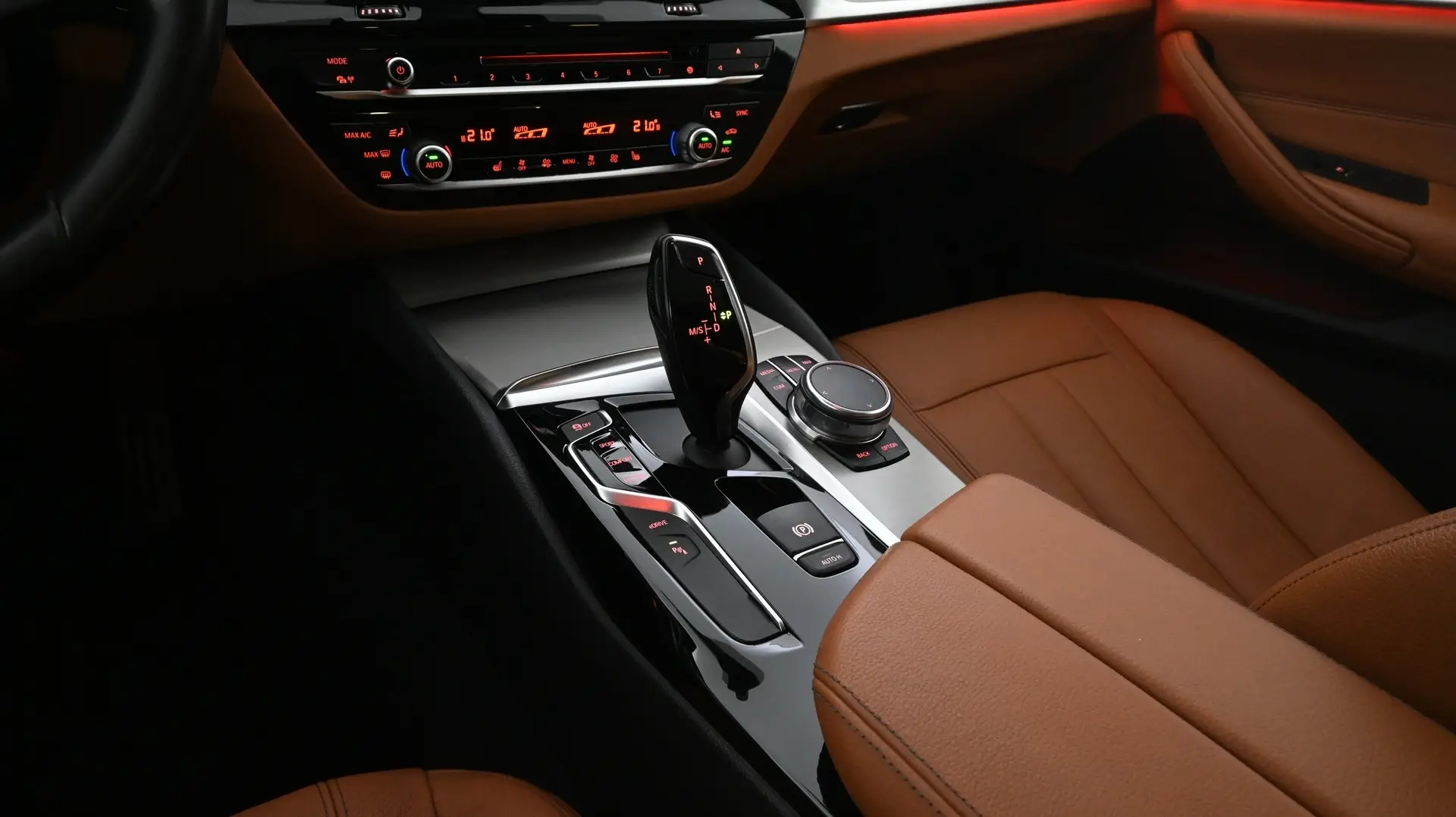 Car Image - 3qSy17TY4WUbfEagtE2UxC