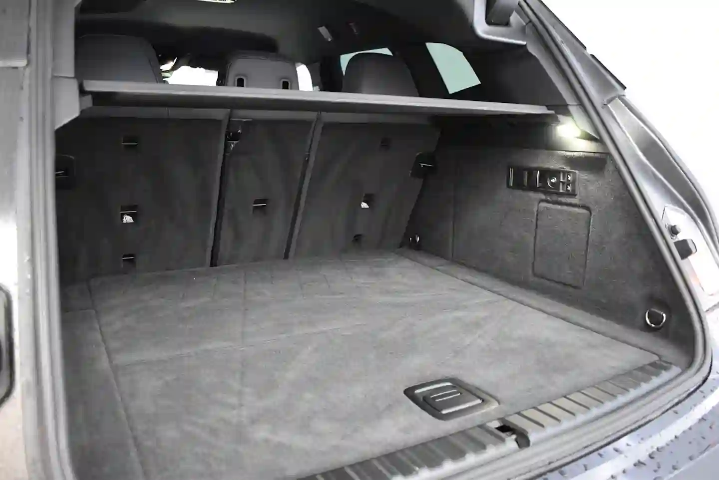 Car Image - 7ooej22ZN9BZMfeq1byapT