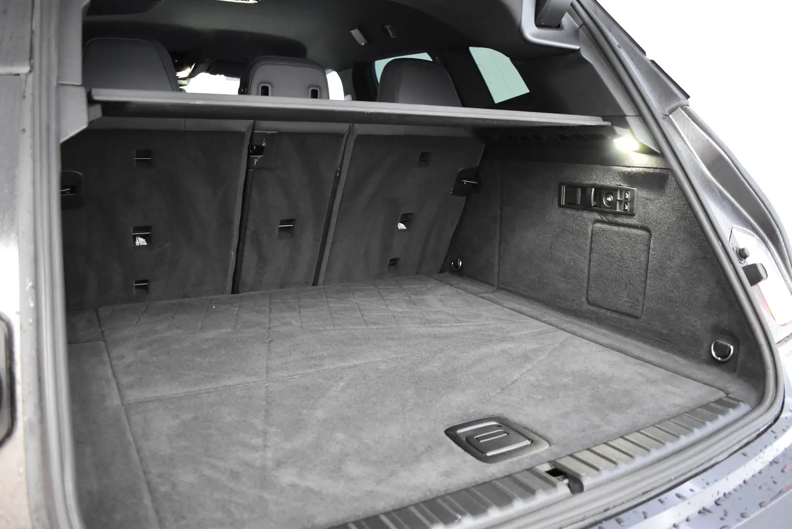 Car Image - 7ooej22ZN9BZMfeq1byapT