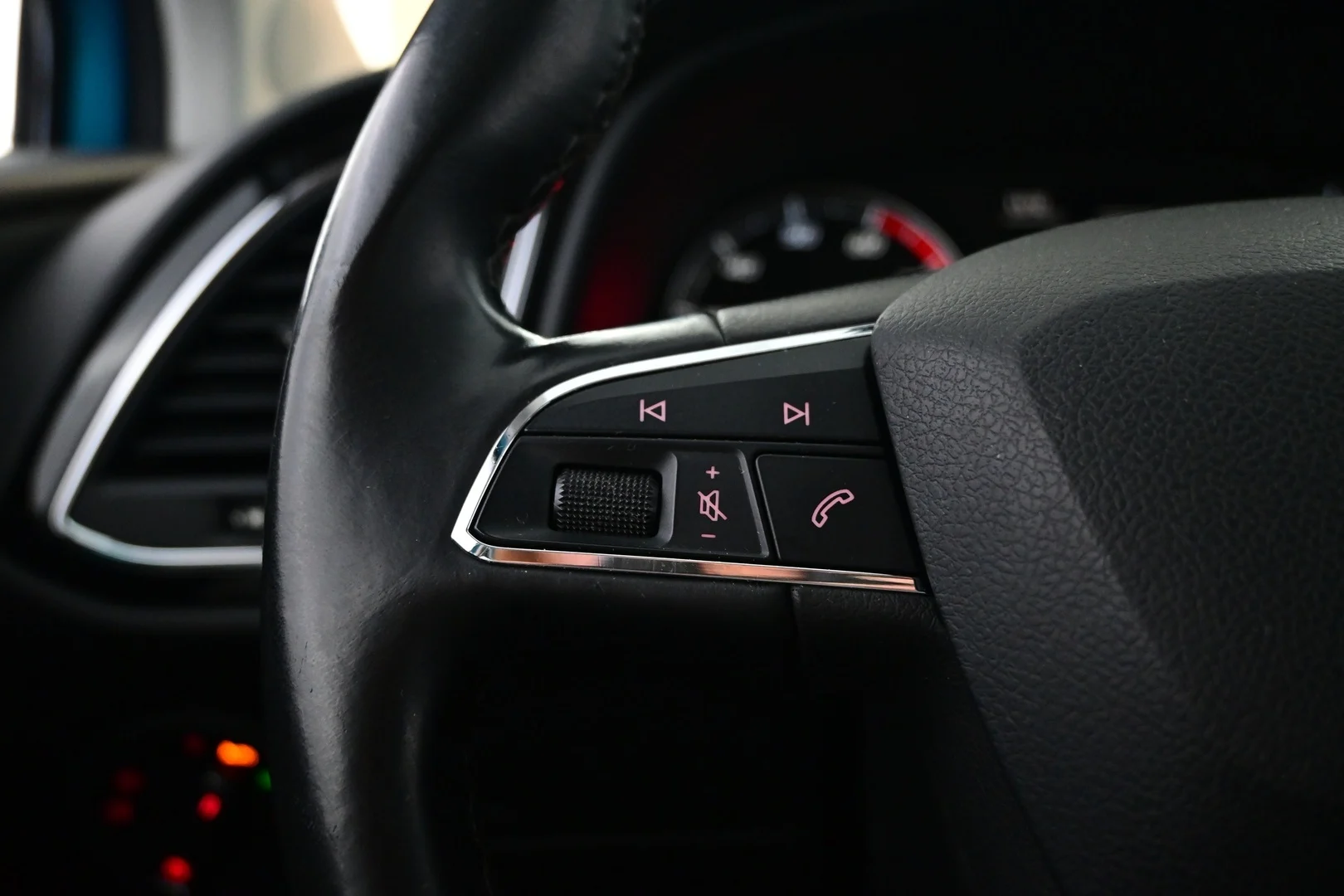 Car Image - 5sCysR9fs985qlH9f920KN