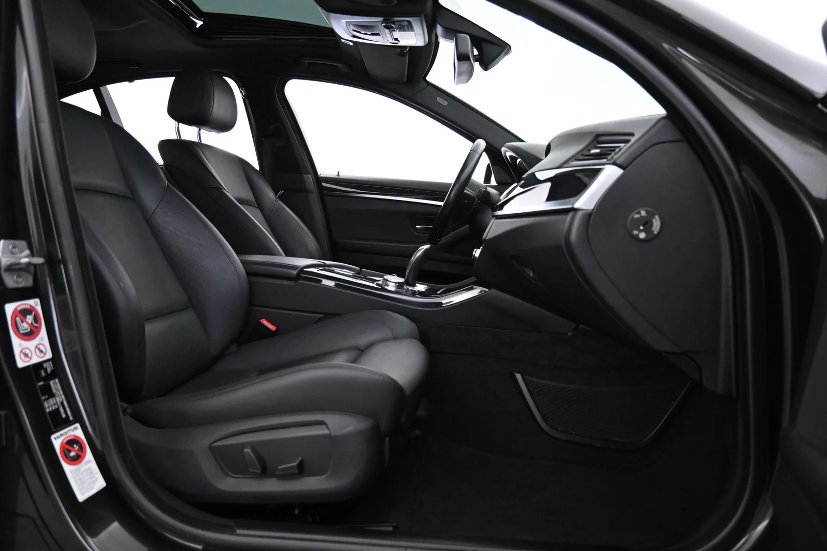 Car Image - 5tQBMid86QUBgf28dmUmeK