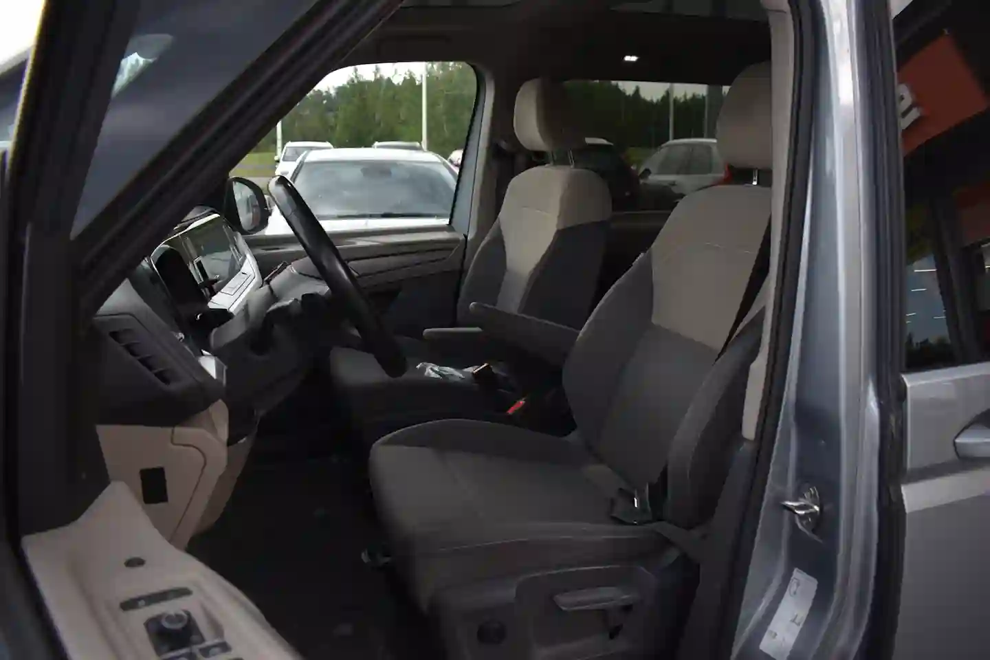 Car Image - 2hL8vHVvzXNS3tMpY1yJwM