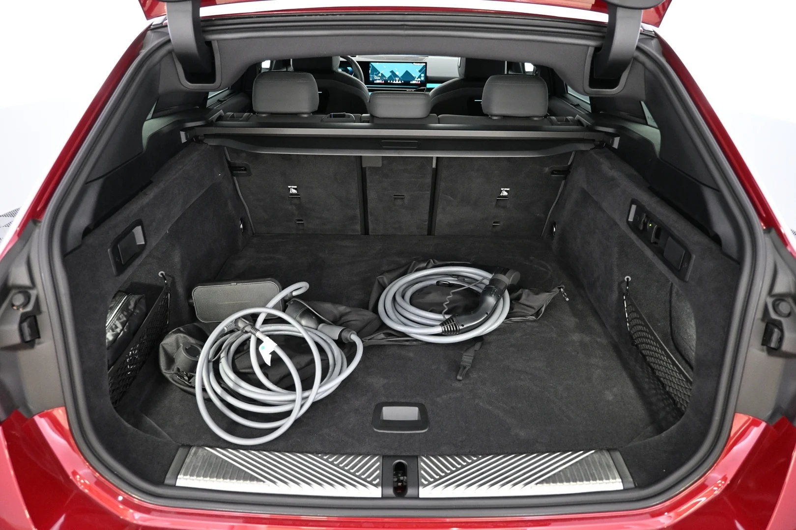 Car Image - 7EE1a73KTllCDlf3cYFNGQ