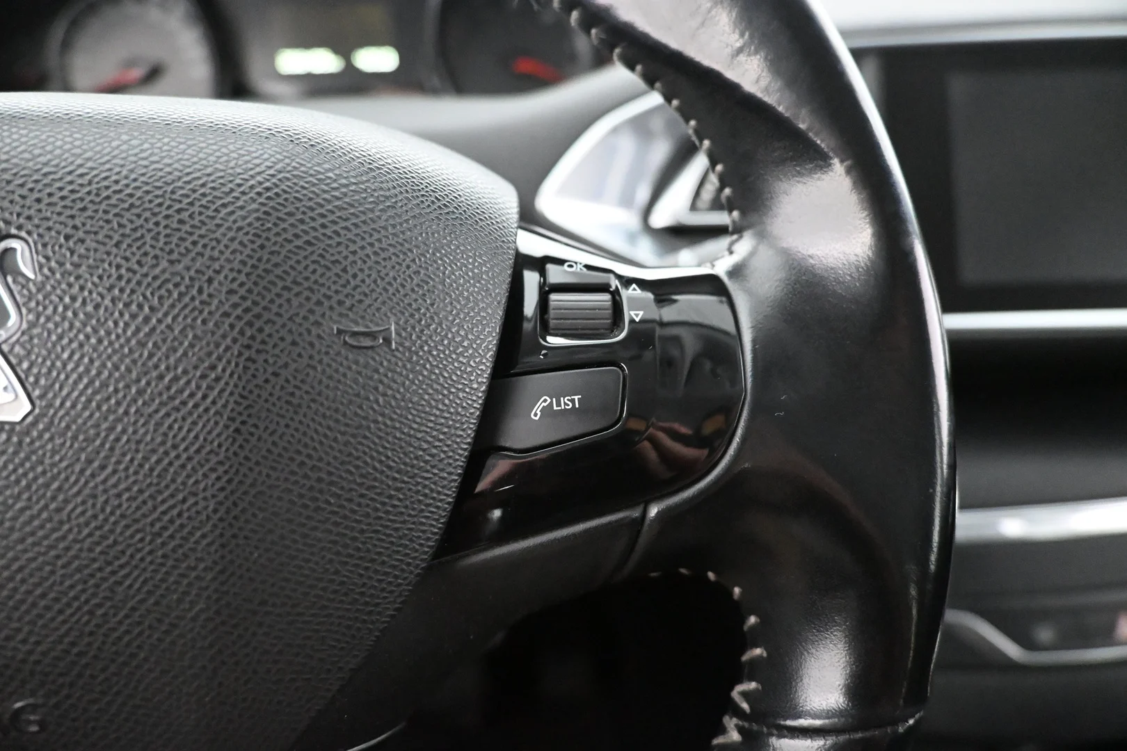 Car Image - 2K8ItD6Lhl0whnGjXtqWlf