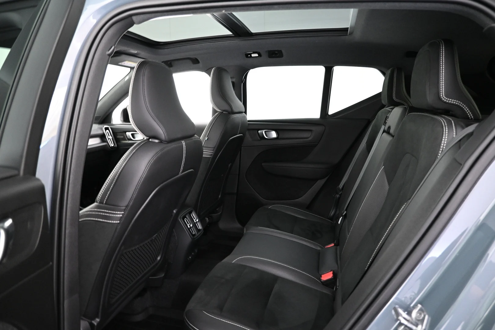 Car Image - Kj821CcfsaSwtk6lzrKK3