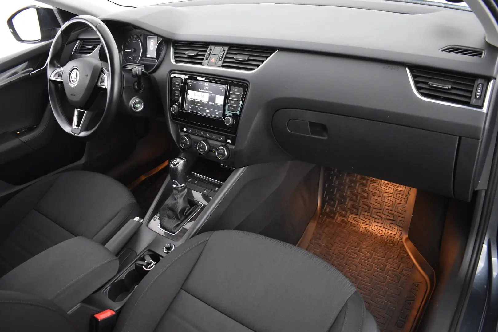 Car Image - 4oWb9oRAY5osejVxI5SCGV