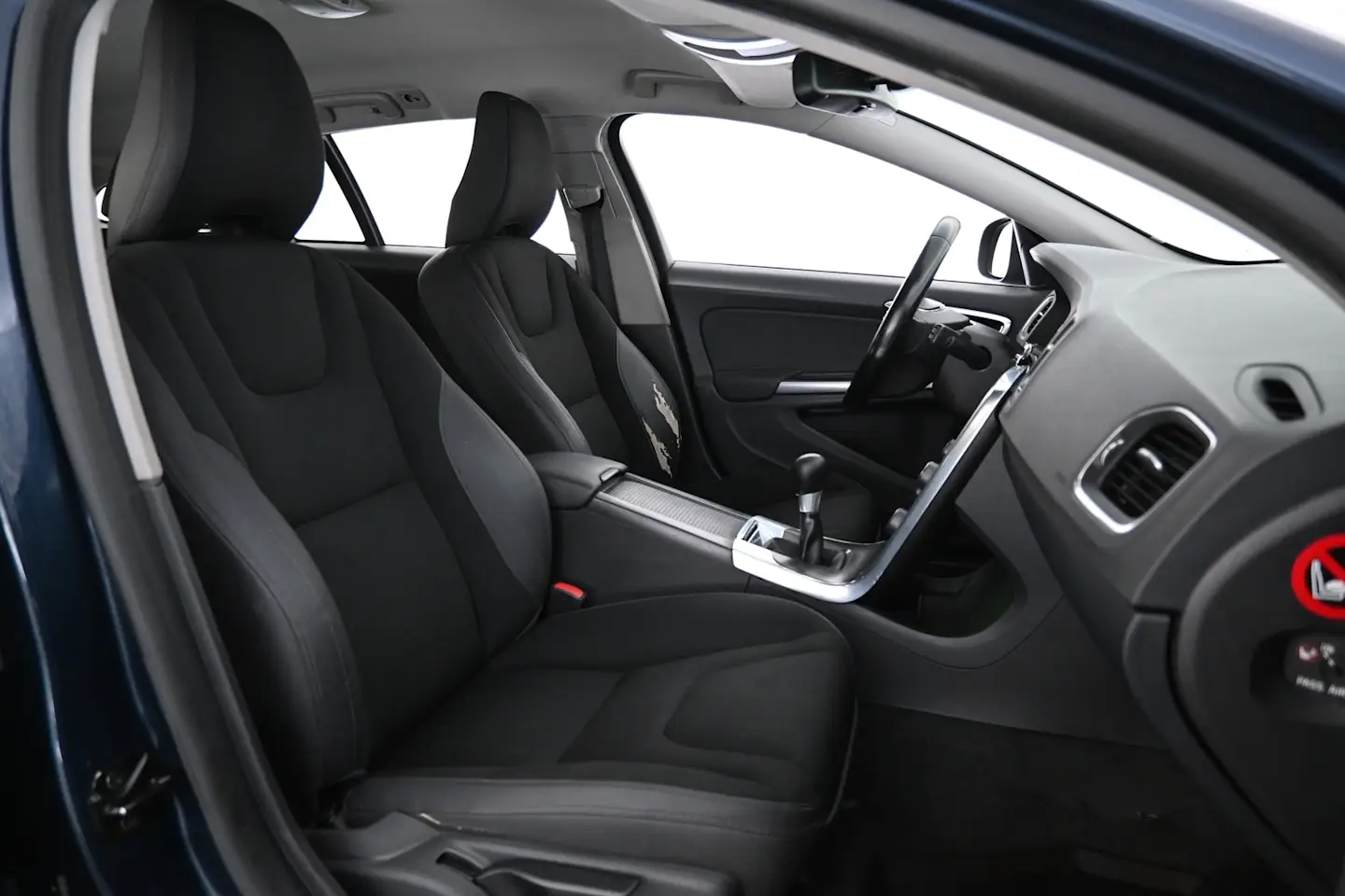 Car Image - 3YDmoZEScs5E2rw1AQTlka