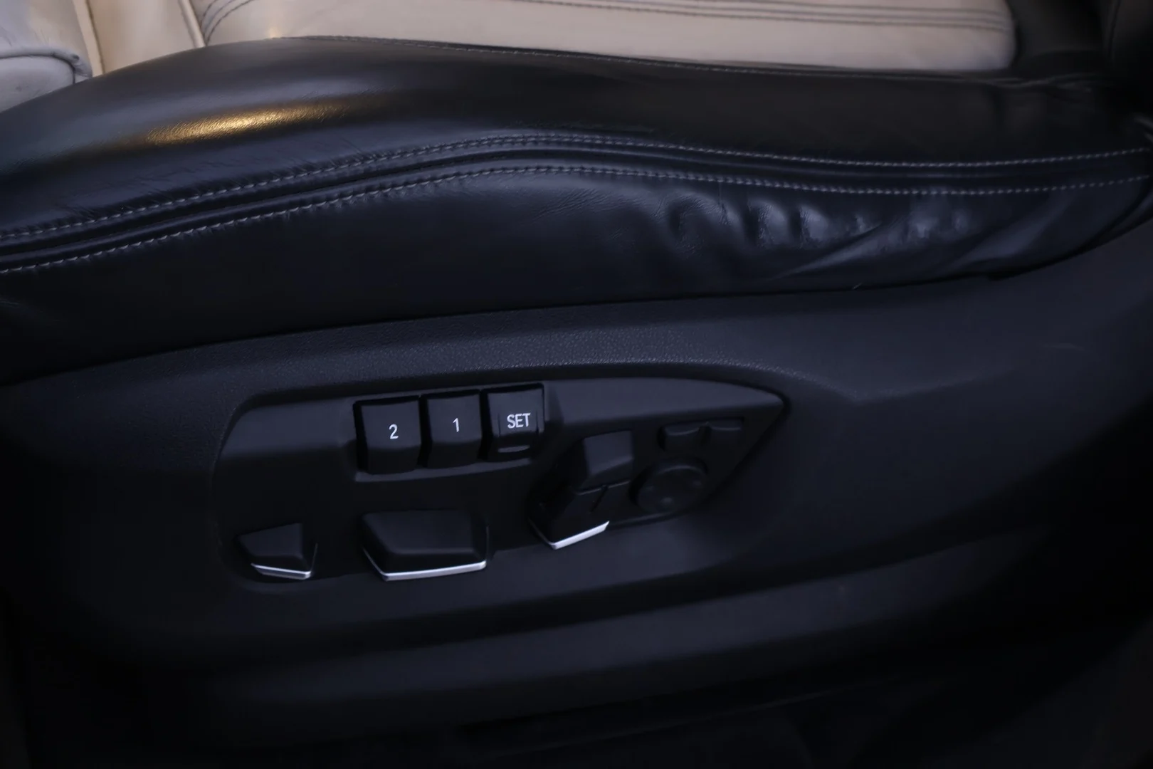Car Image - 6UZspv60ugRmlx3Phaac8Y