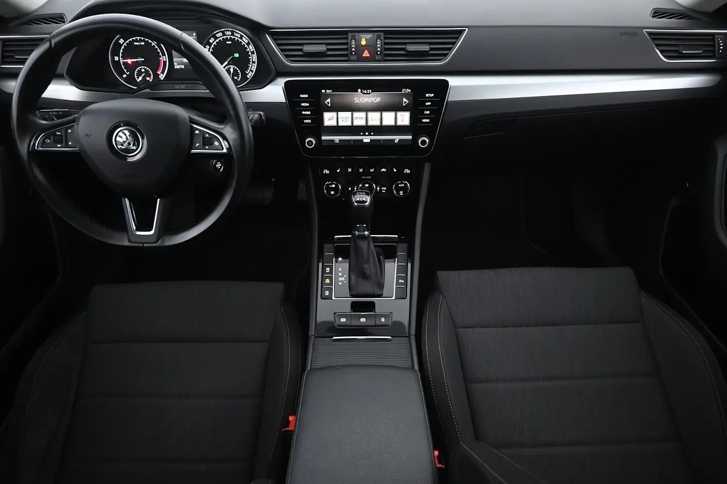 Car Image - 7Gl8gUIxWy4PEYteiOrI8B