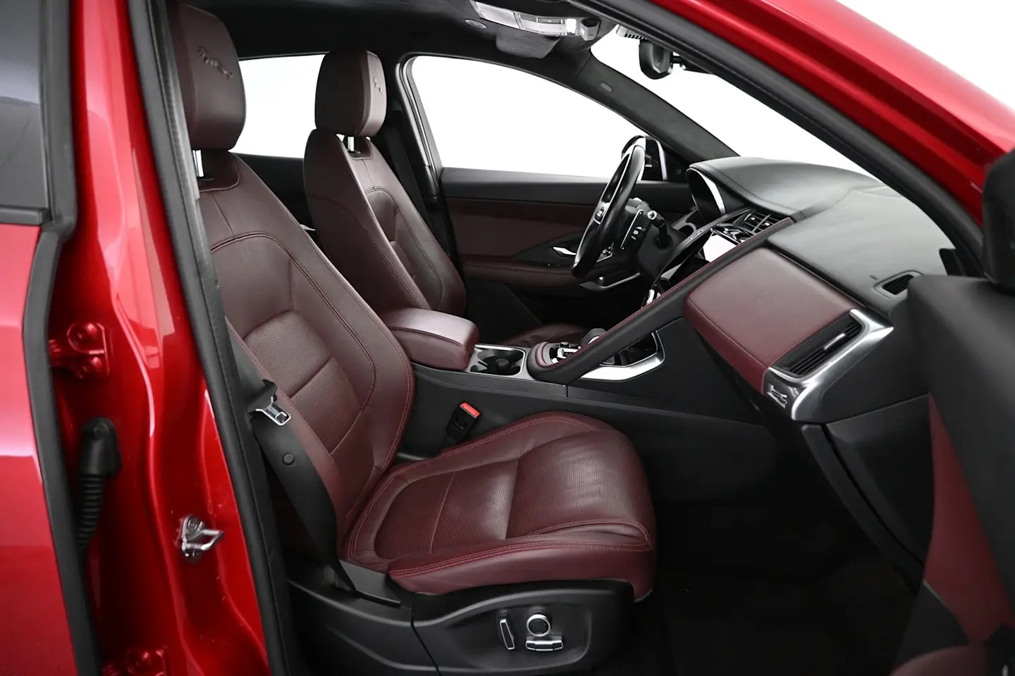 Car Image - NVcVSjhL5ZdJxB2aByztI
