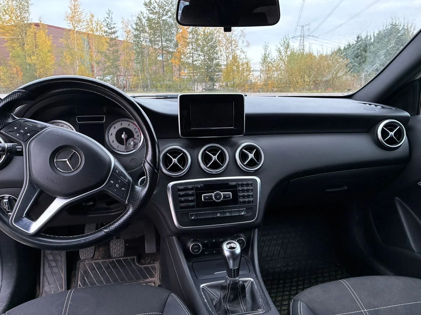 Car Image - 2MpqcDAmTzRGBo32U13o8P