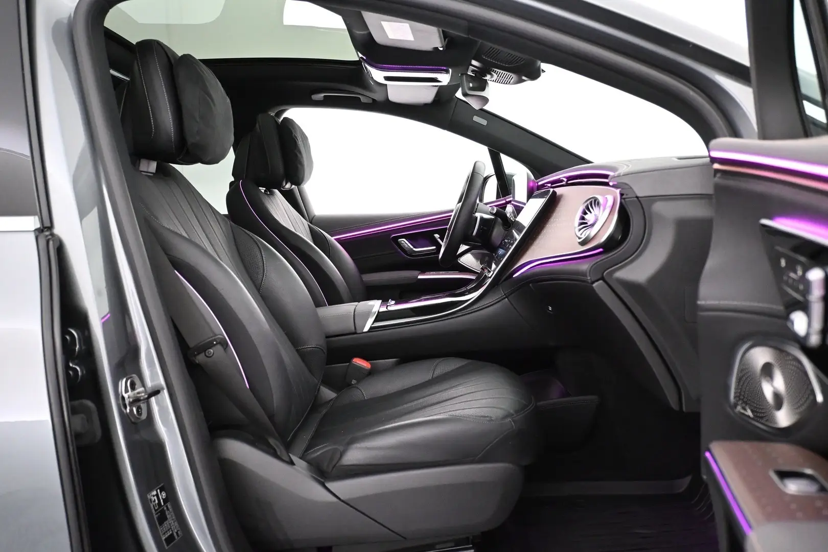 Car Image - 2GTJF2nWiA65iCFz9fNkmU