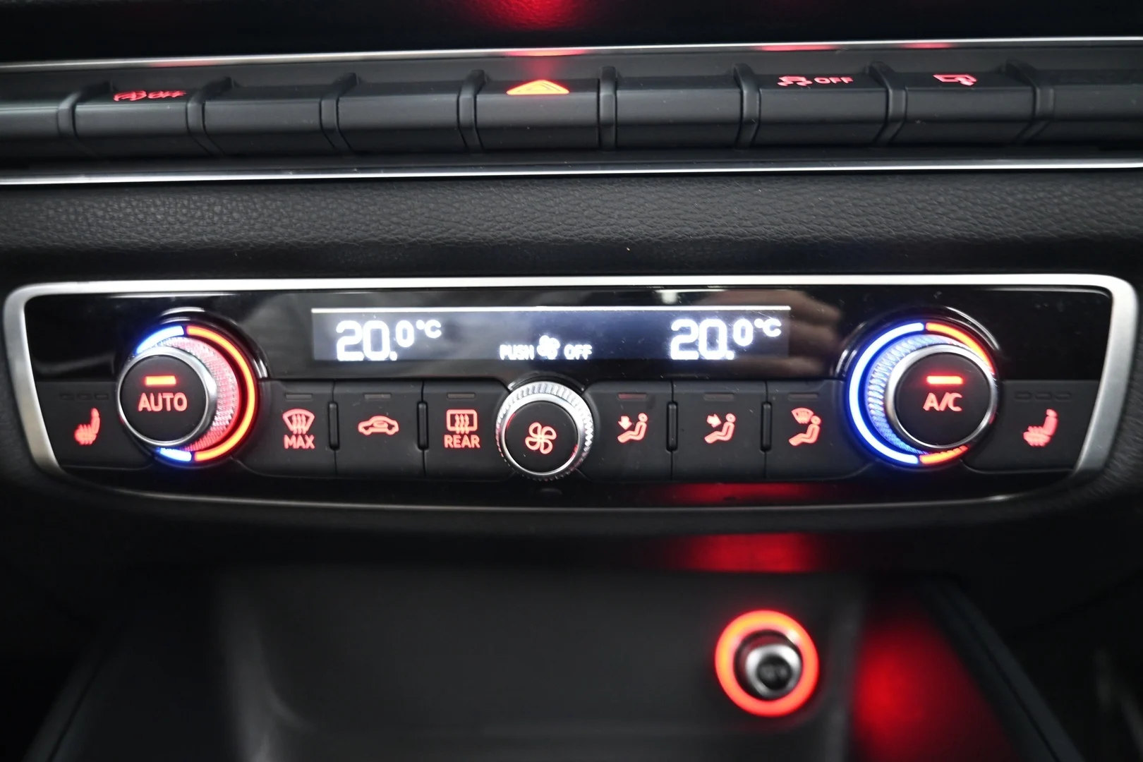 Car Image - 625RYiGndXAin4ePN72yER