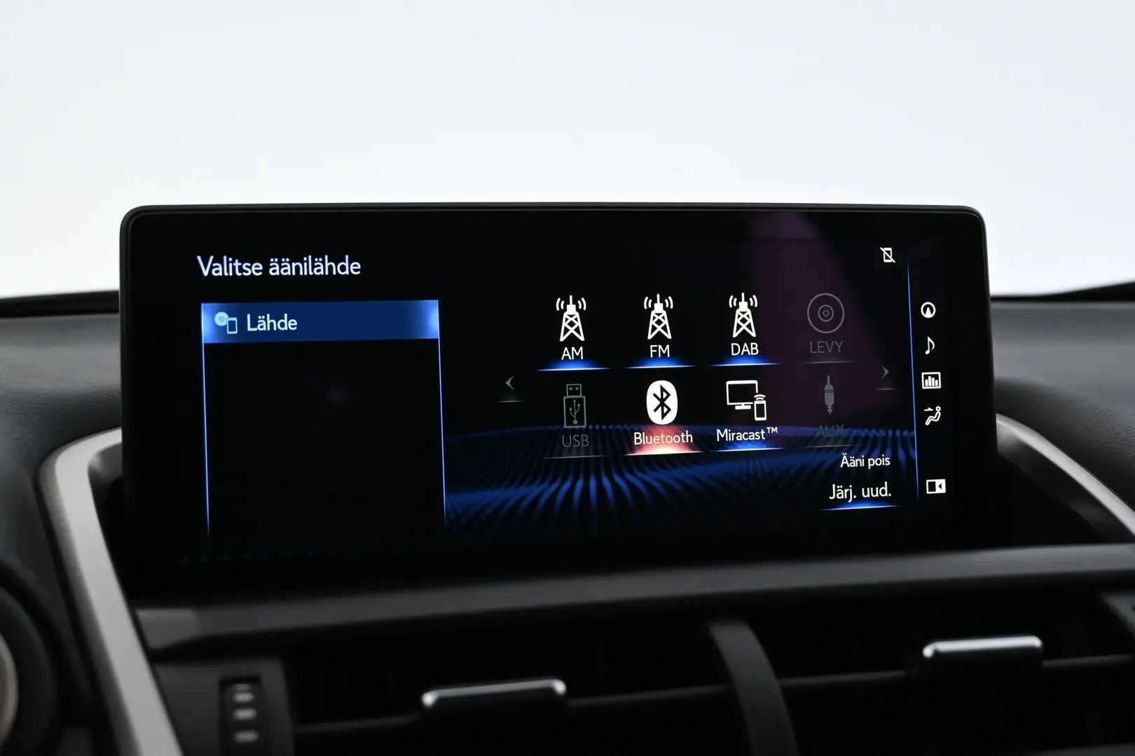 Car Image - 7u3kVdiOJfti4Pot6Y9VXQ