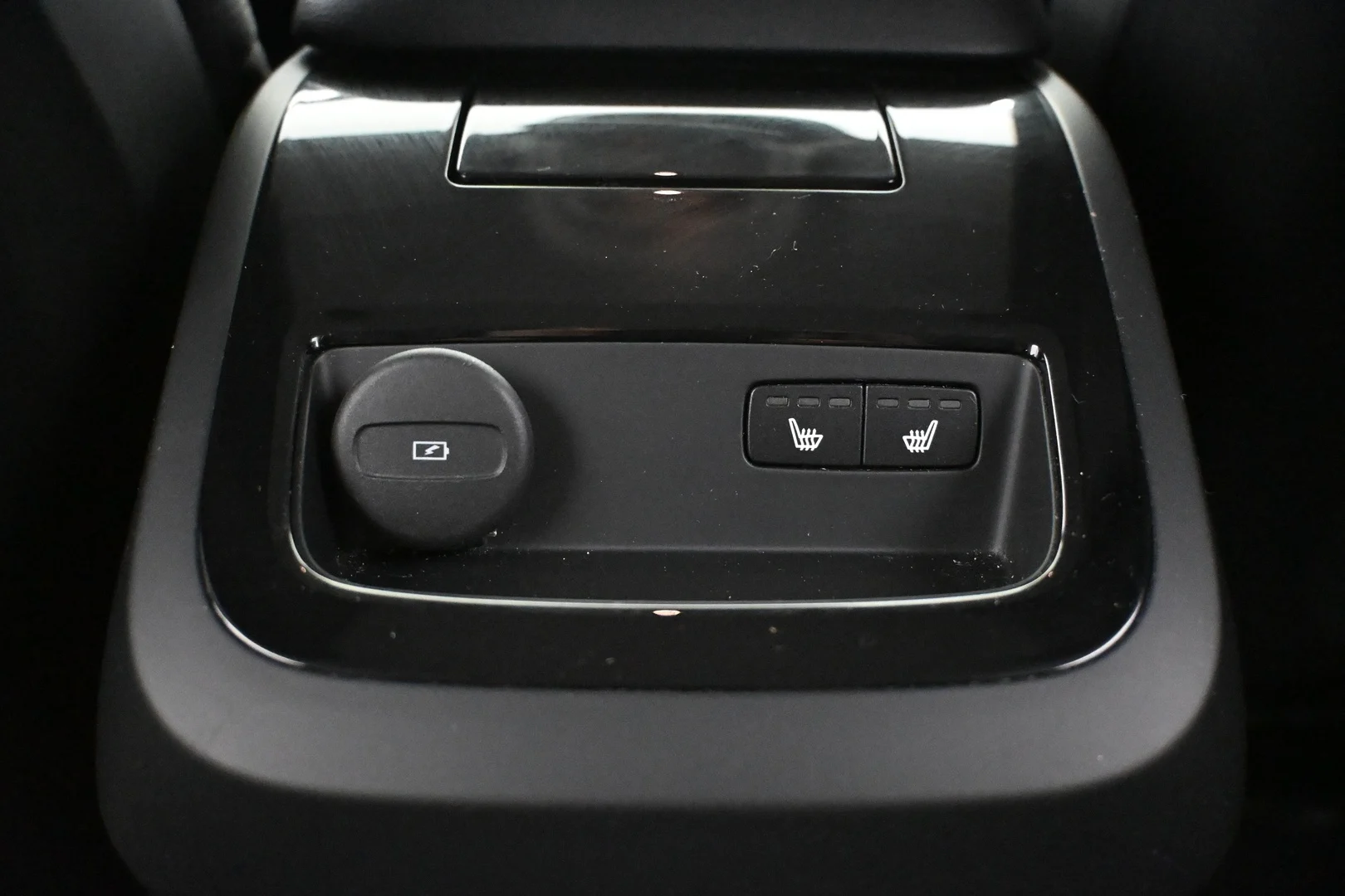 Car Image - 2HkldusL9Ai0YR1IEvx1kN