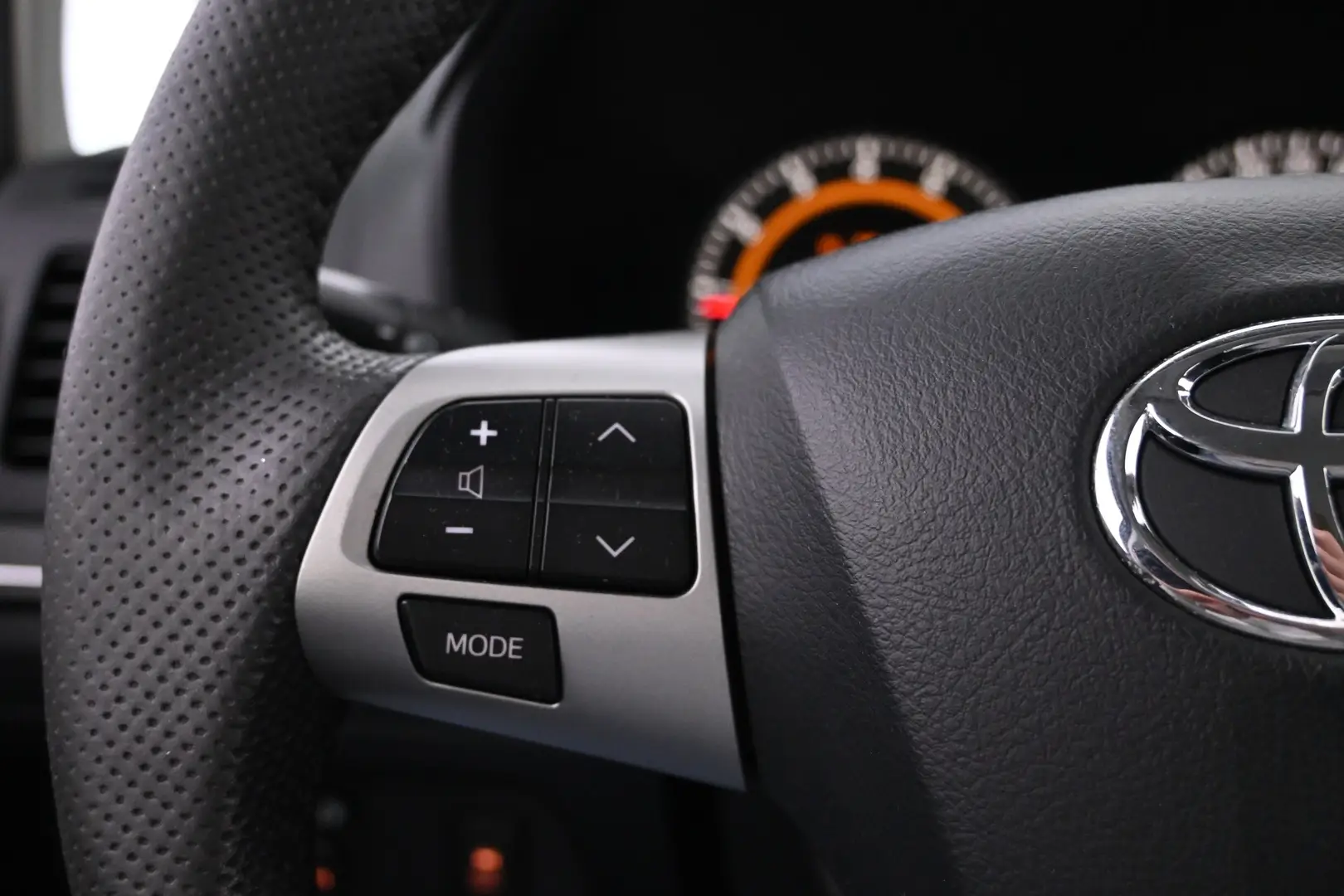 Car Image - 5Ep8v7WJKl4ngV70V1oiyi