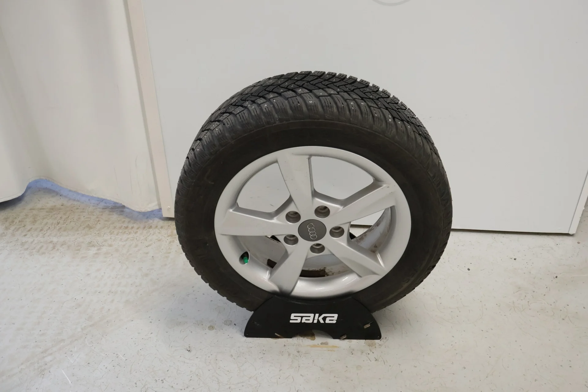 Car Image - 3utUEsi1KOSOebIqYBhuEW