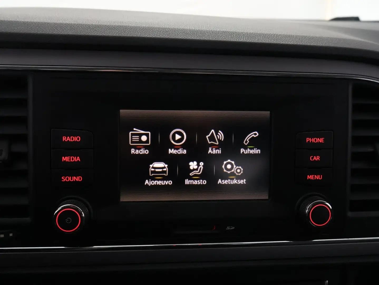 Car Image - 2dtW2we8bRy4avFL33iS6O