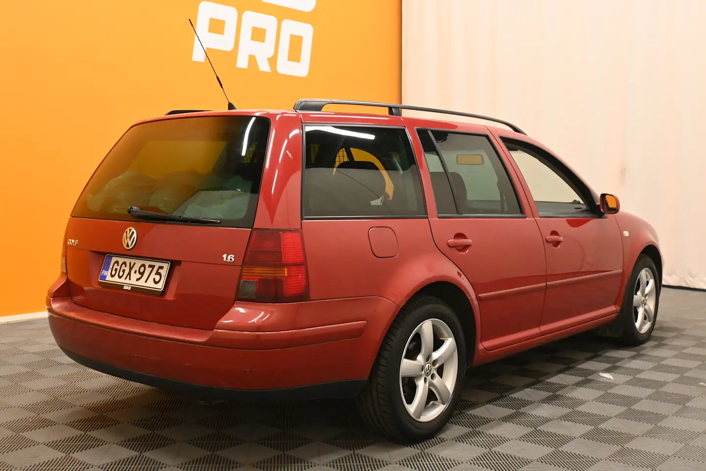 Car Image - nknZXcuqDu3u2kQLBkiny