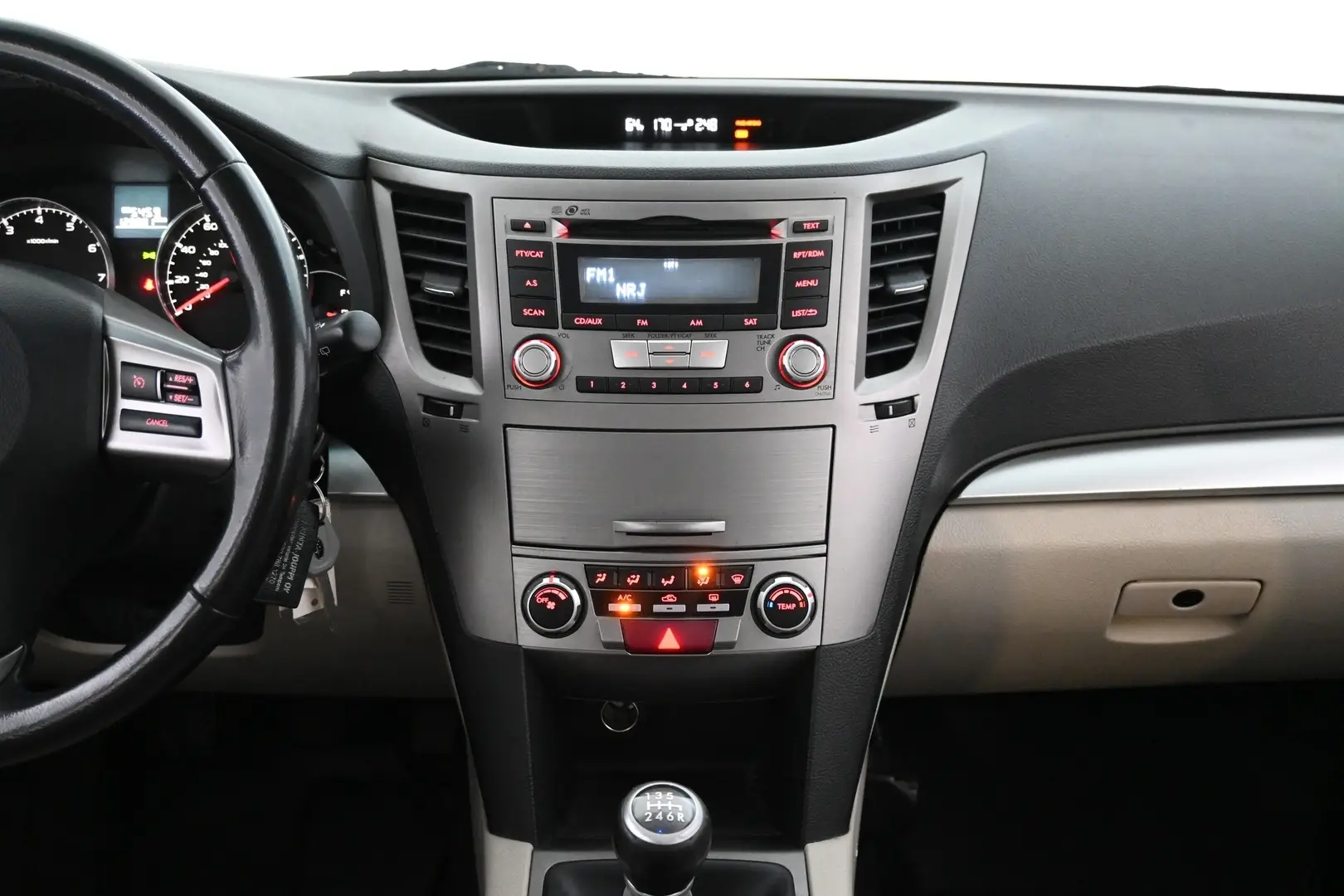 Car Image - 2pQe3qPoJUUFsVYFOsAZ88