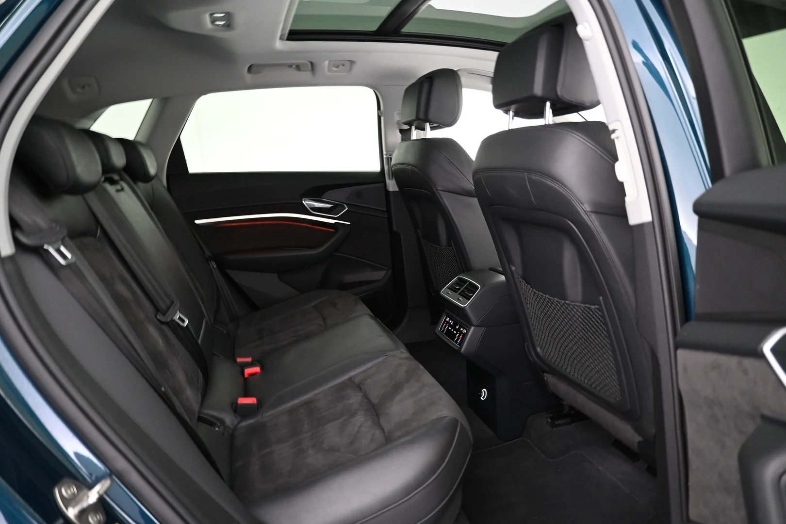 Car Image - 3e1CtiM7pKkAdicfGCBMI3
