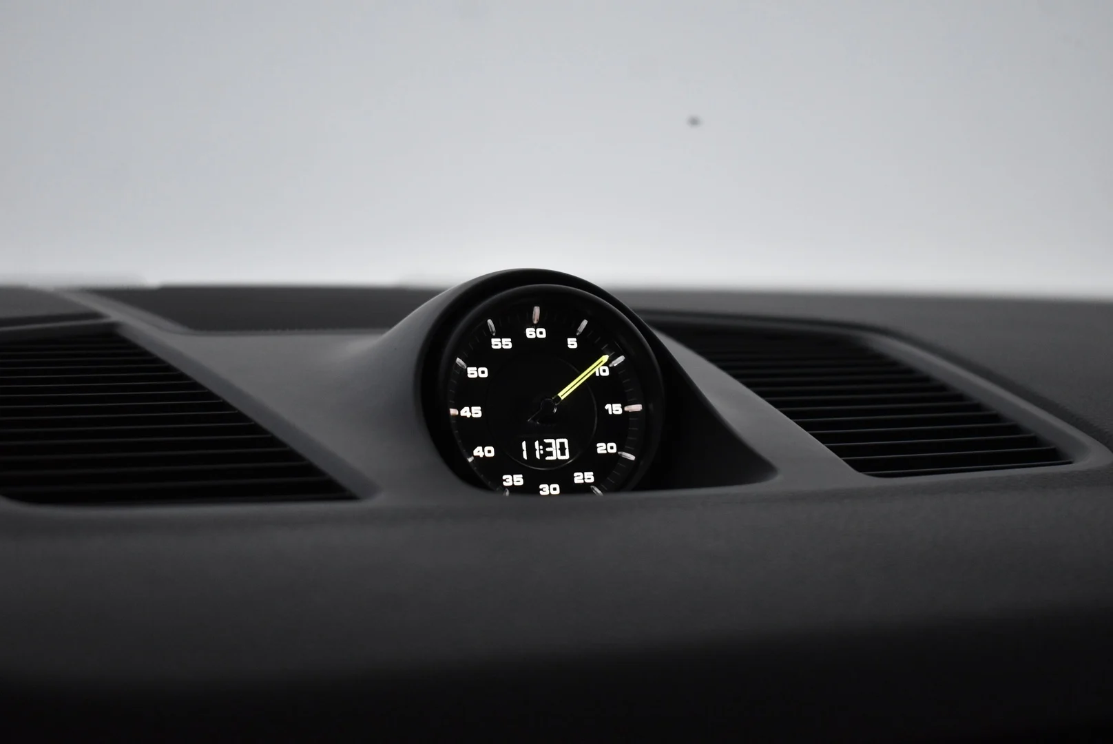 Car Image - OFViQaBzb7KNjGehXVQHg