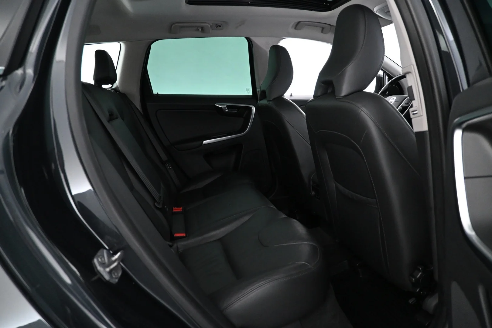 Car Image - 2X1uN0Vn5MOlxiXiwCEFDB