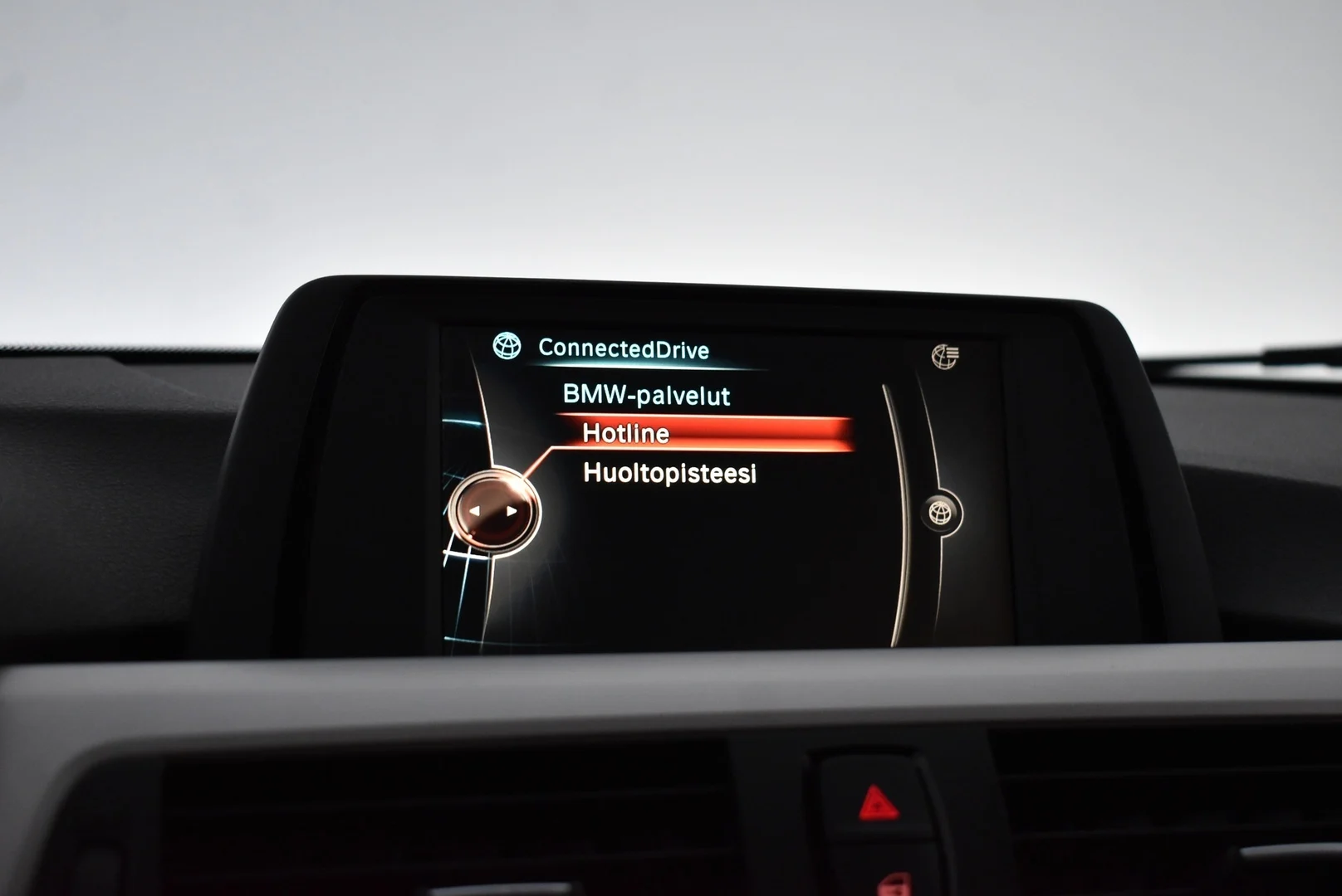 Car Image - 2xCSc2TnNGFVebVekClMSf