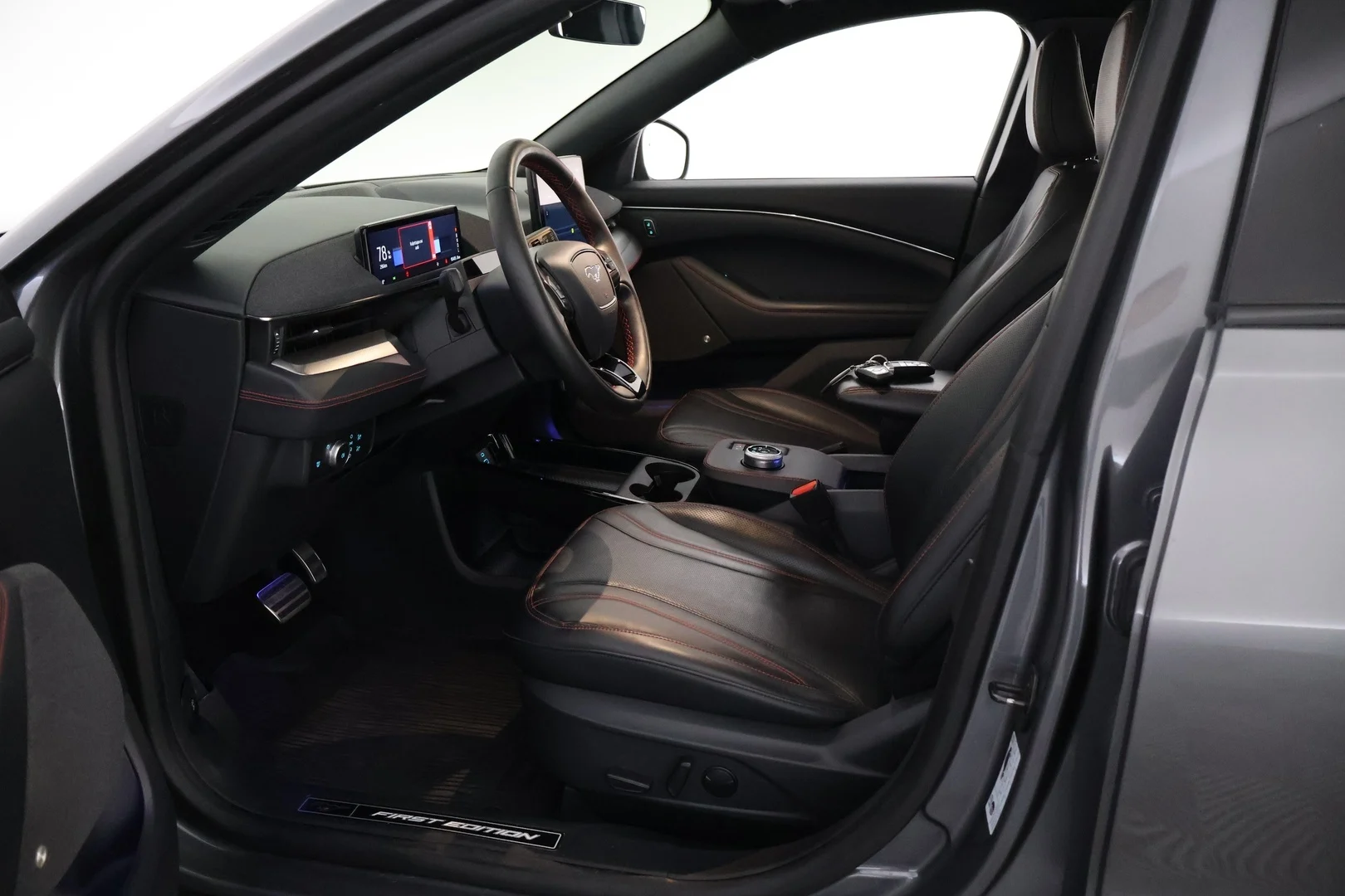 Car Image - 1gWGbEtB7a4UhqADKxf2Tz