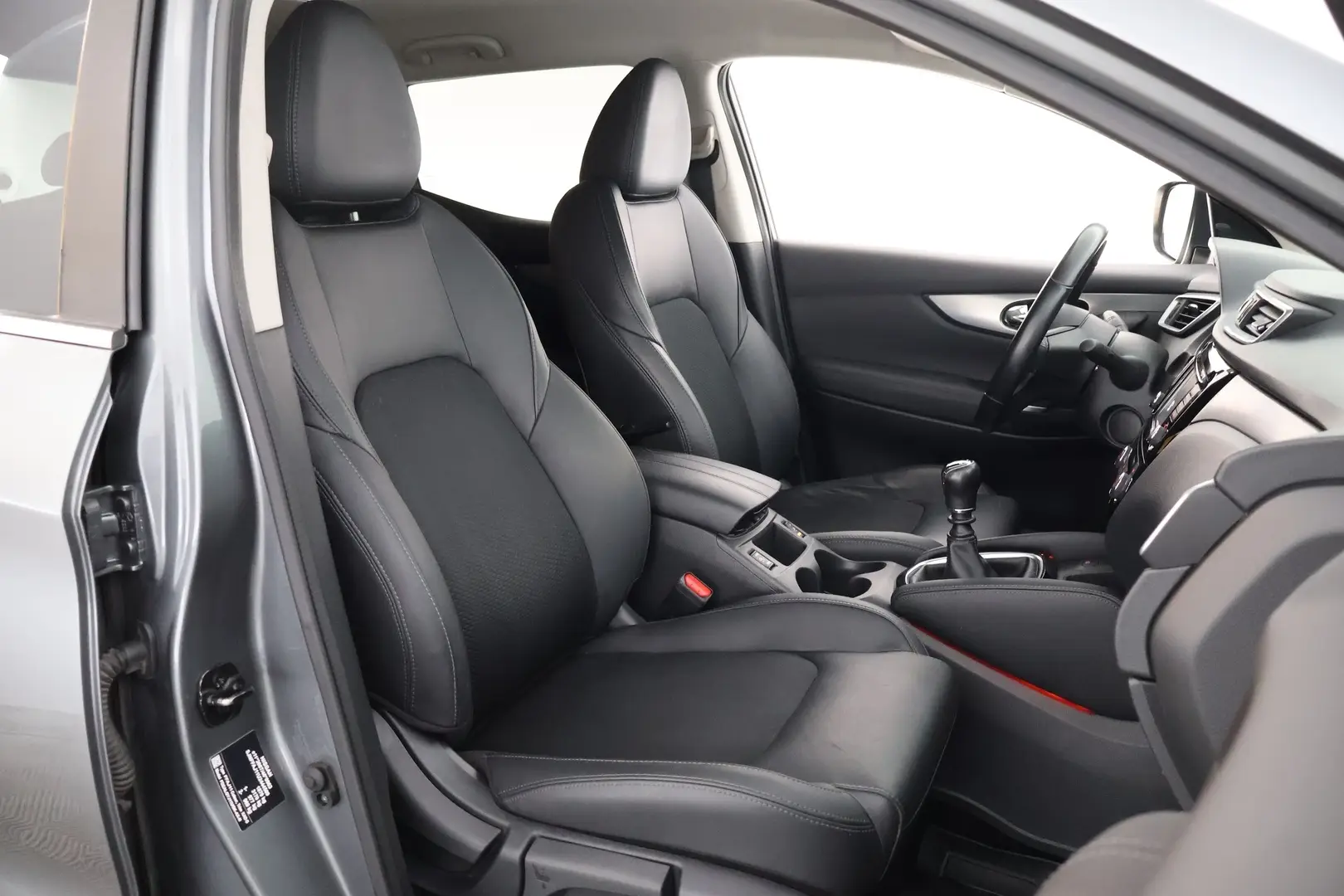 Car Image - 1OksG8heH5z9fONwzmspSi