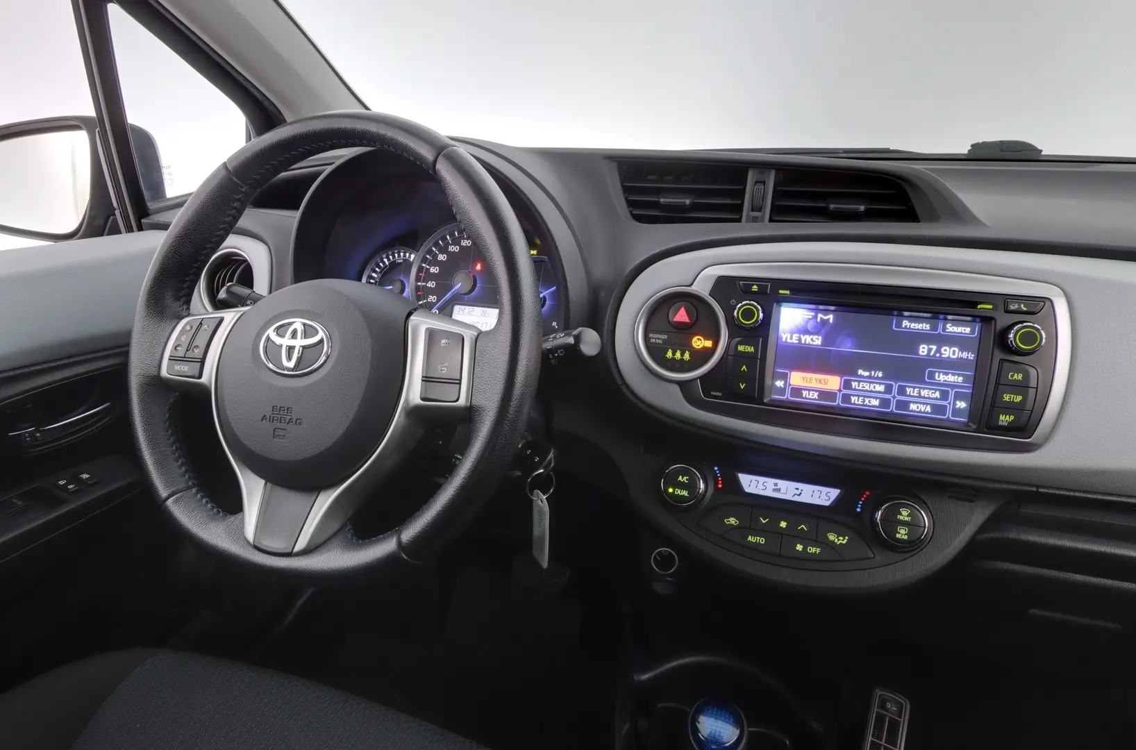 Car Image - gygqiG3lHMXeHmfCBUV2T