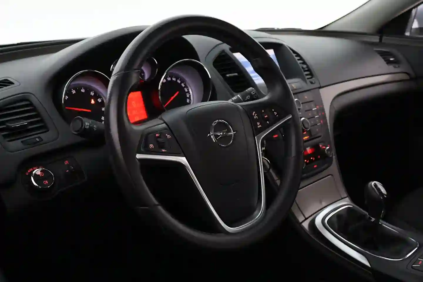 Car Image - 7IXqRMbNkhkAX6j4UNA93k
