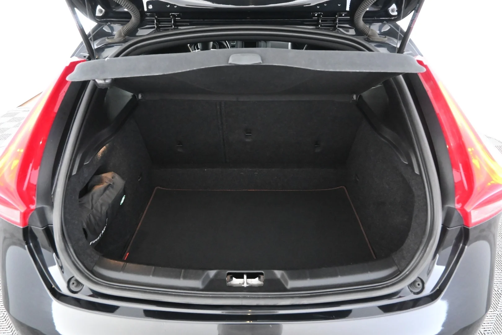 Car Image - 6h9HFKVvjFuCLijoFeWIq5