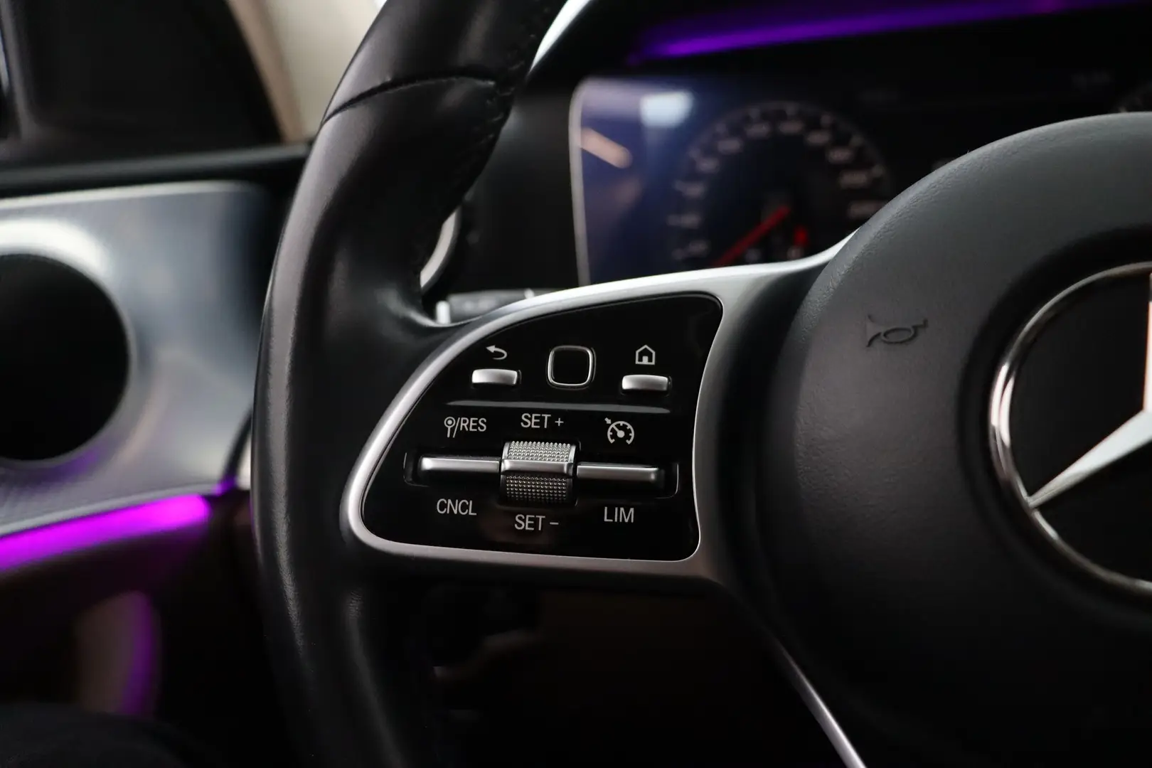 Car Image - 2ADMLS4D6ZAxg5dVZvL3zN