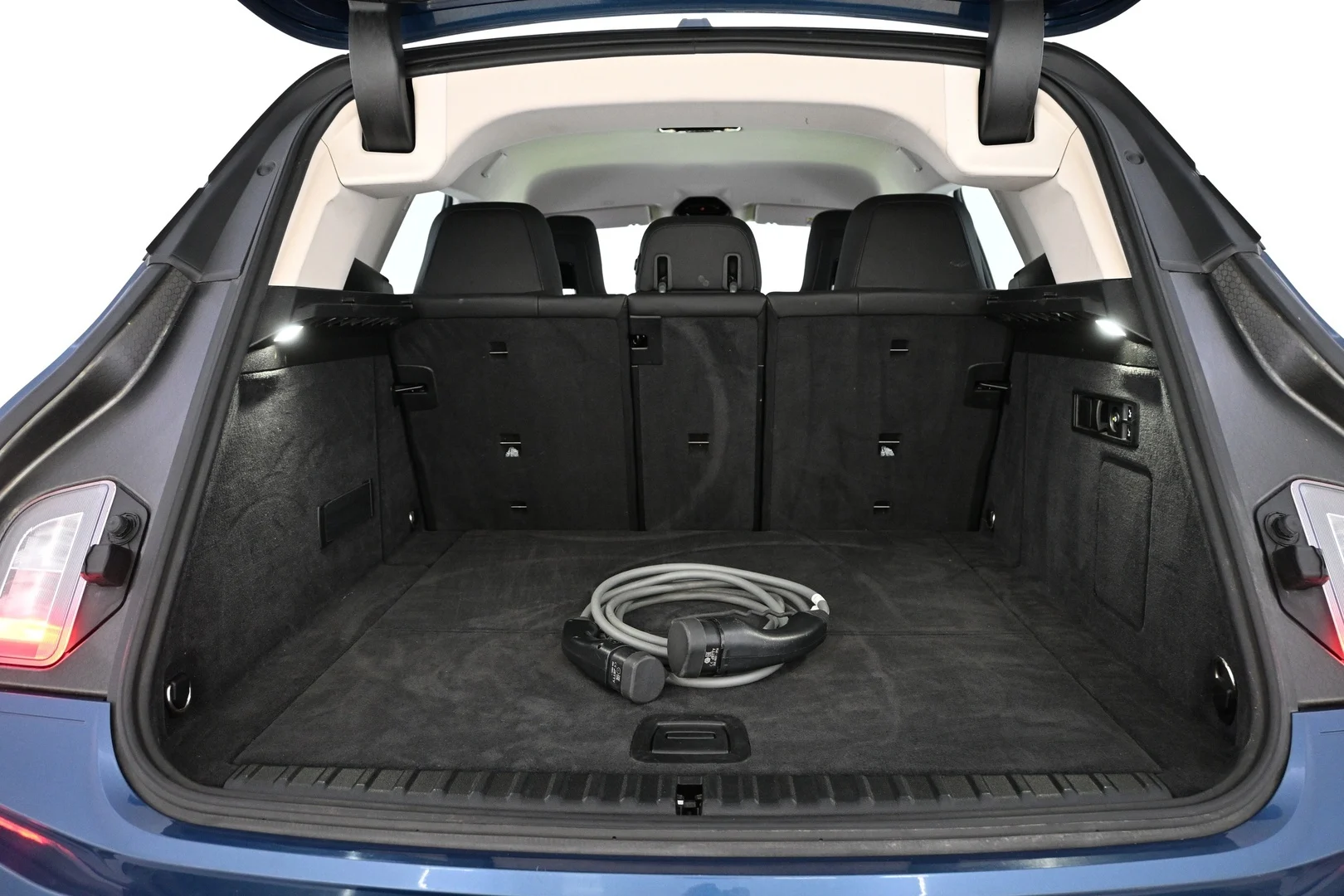 Car Image - 16K6uwws5Ib67ZHUt0UtYp