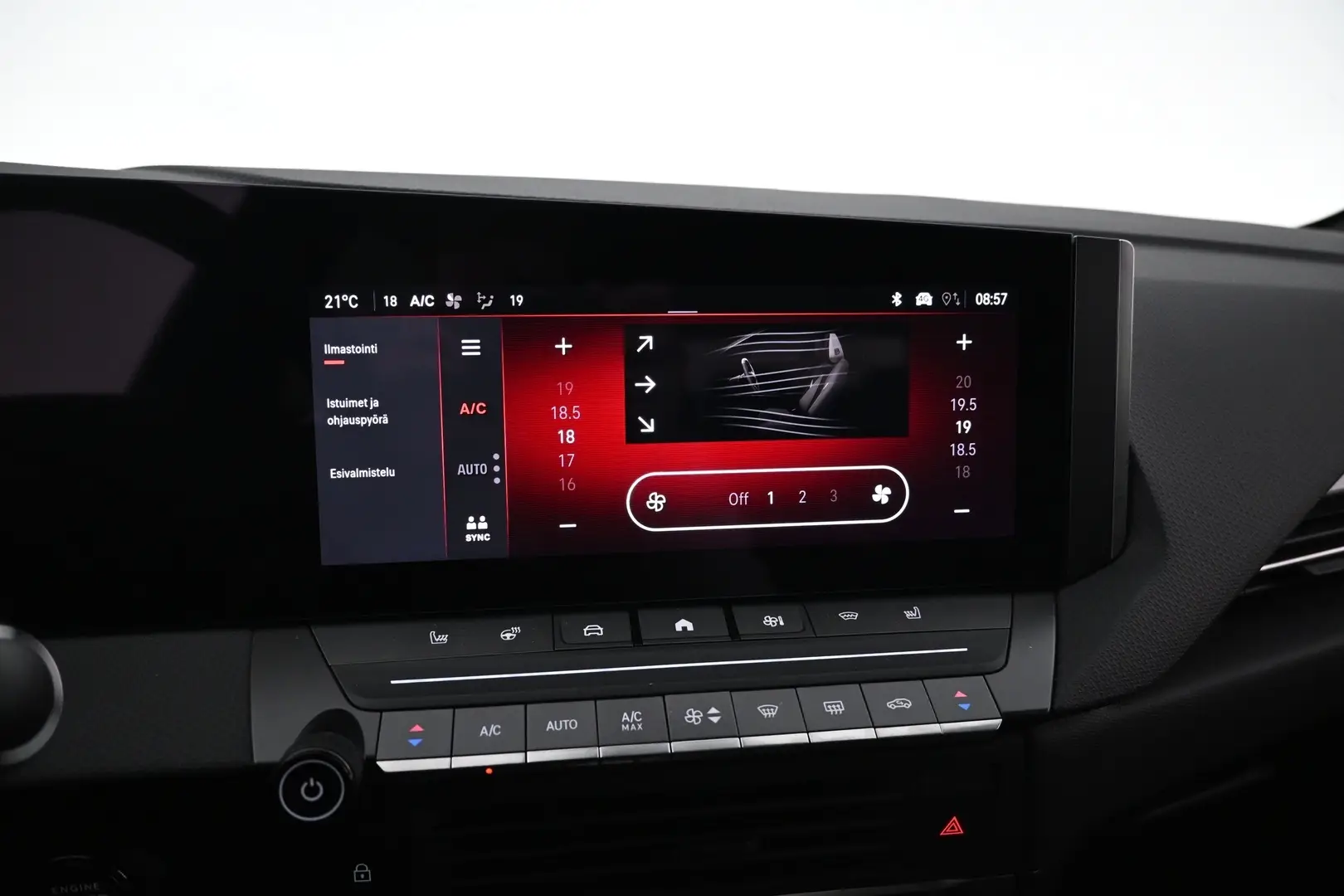 Car Image - e2byUTi1a1cwCr7KkBxIm