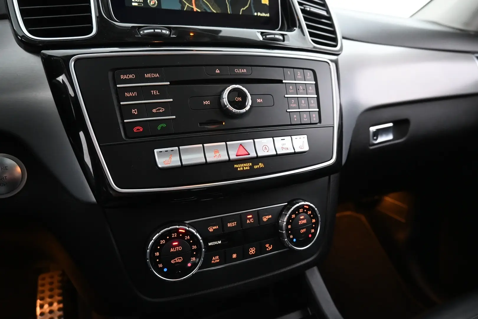 Car Image - 6cDYxjOgWIkX3tE65IFYjb