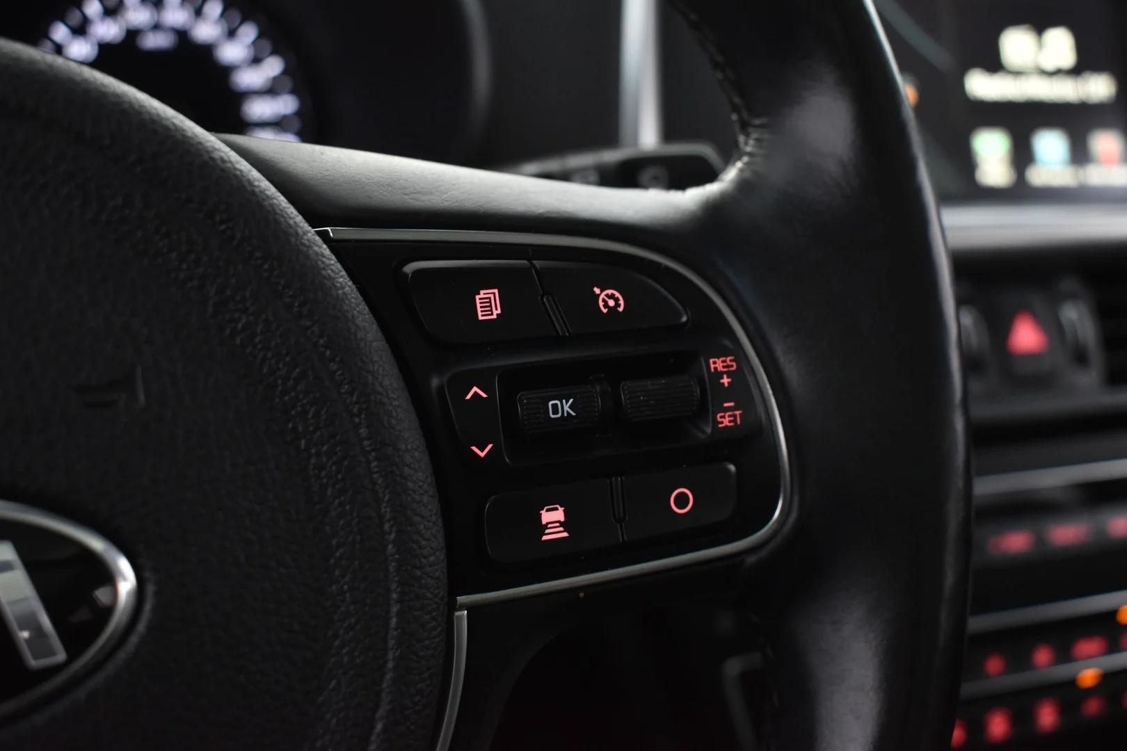 Car Image - 4GzaahiNLNwJW3bqLIPPN2