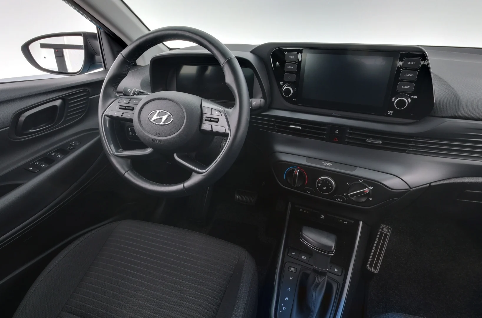 Car Image - 1wBgZhVtKDEKETIwnegkHW