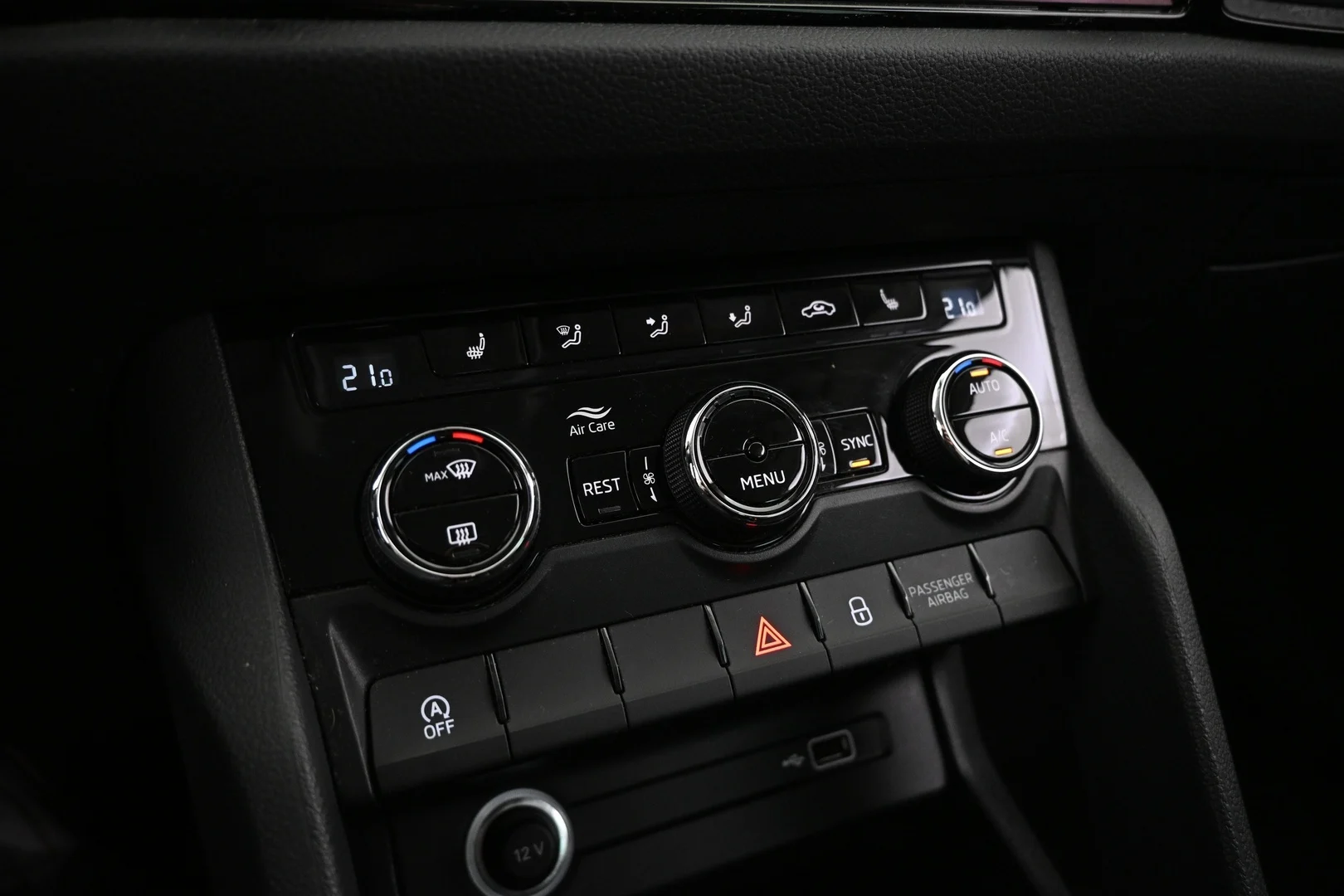 Car Image - 1mg2C8OqcVKdFbrKWEUbas