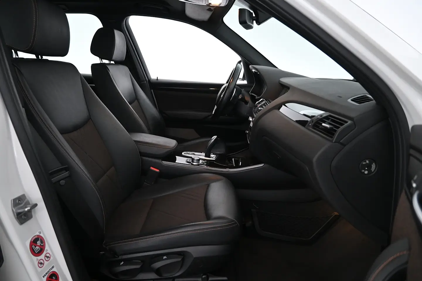 Car Image - 5x0JfkAnyN4J8YdAatGqfV