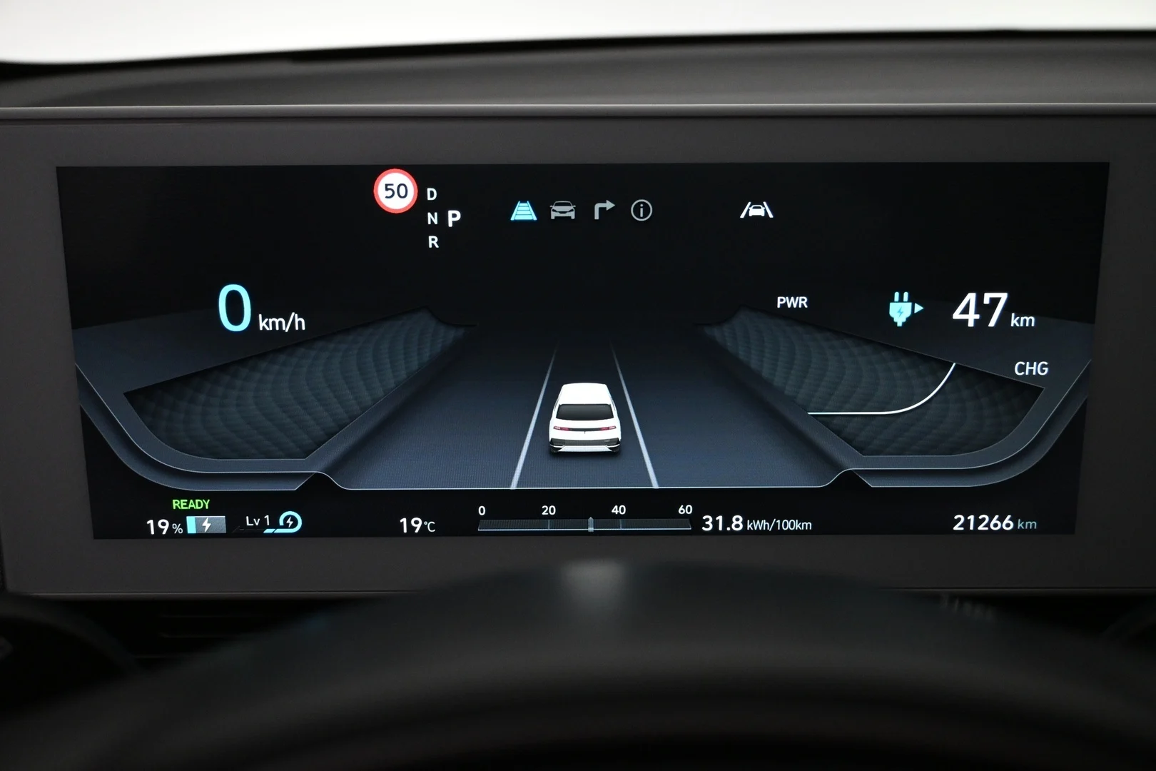 Car Image - 4sBolJjZlem40s9g3w0lvM