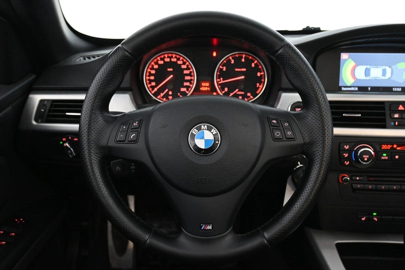 Car Image - 1IUsgvnkEdmSKwCKpUMlXd